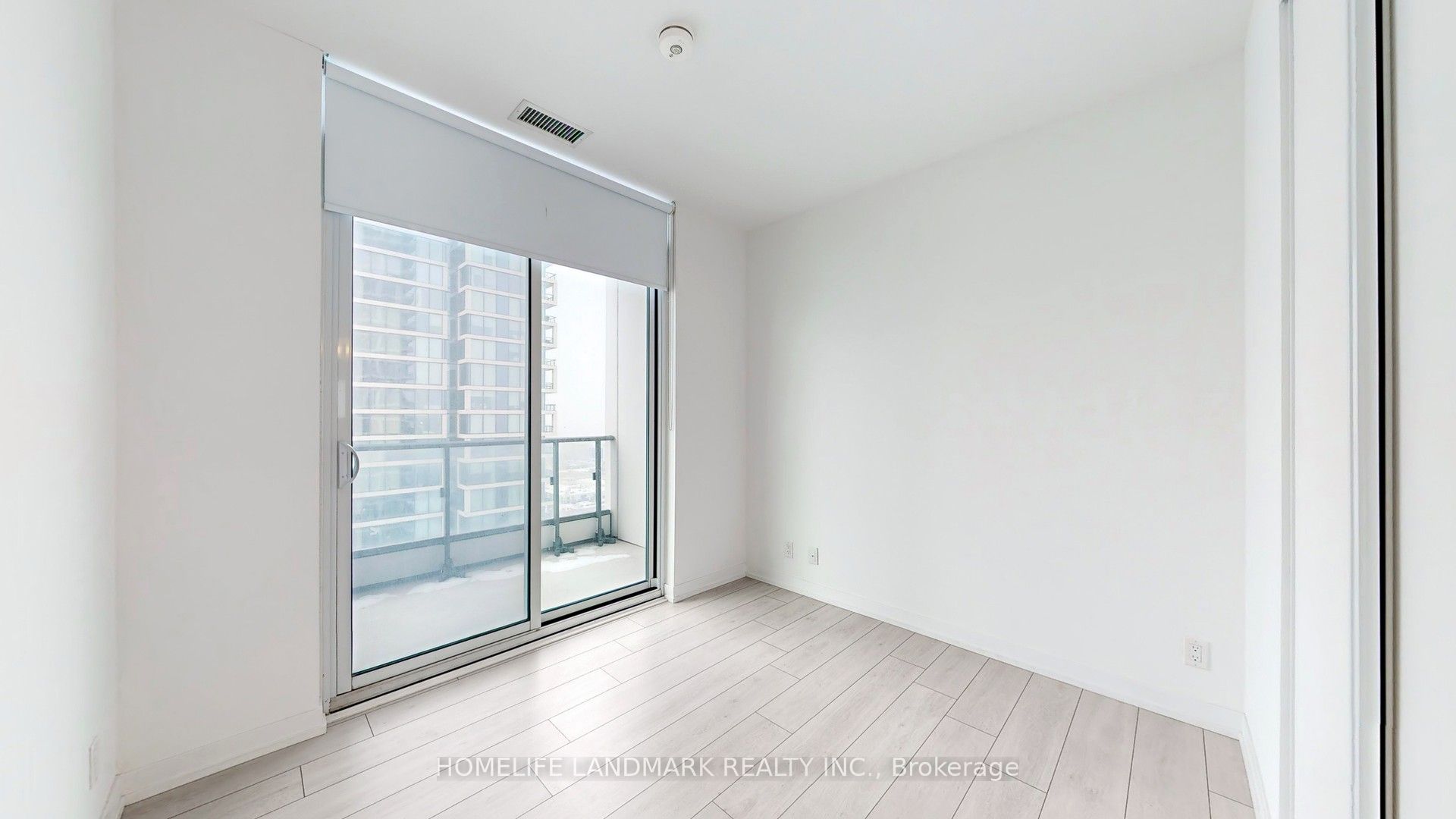 #3109 - 950 Portage Parkway Property Photo 20