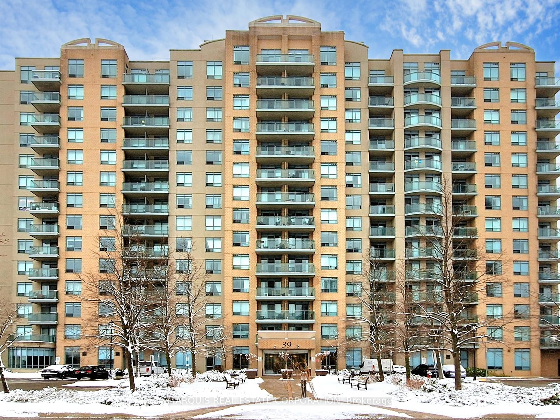 #908 - 39 Oneida Crescent Property Photo 1