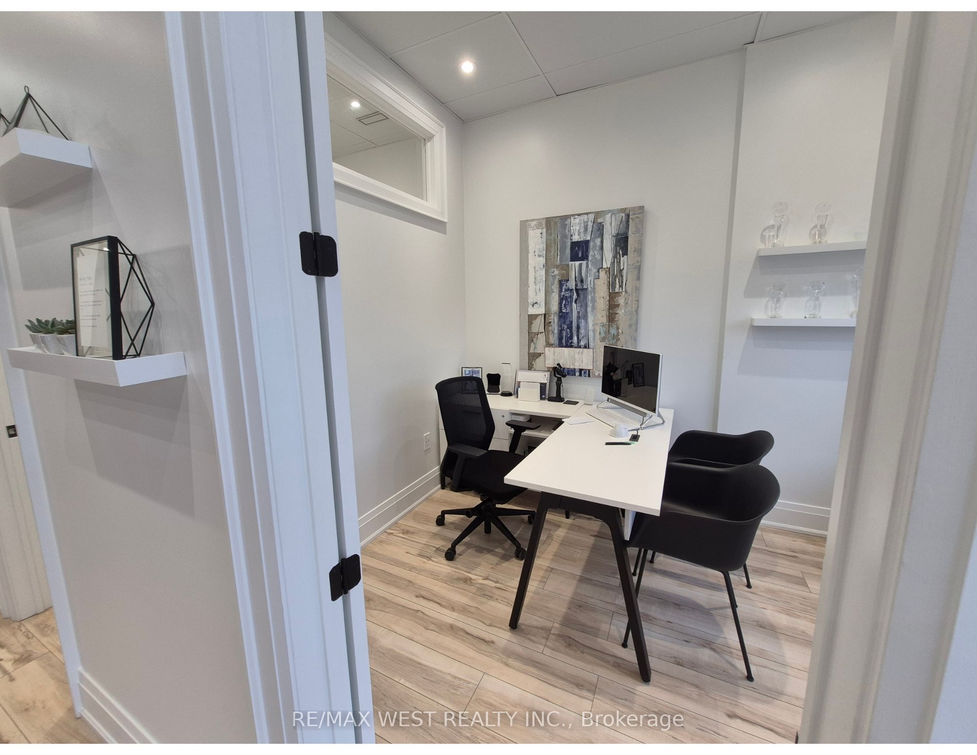 #office1 - 269 Kleinburg Summit Way Property Photo 6