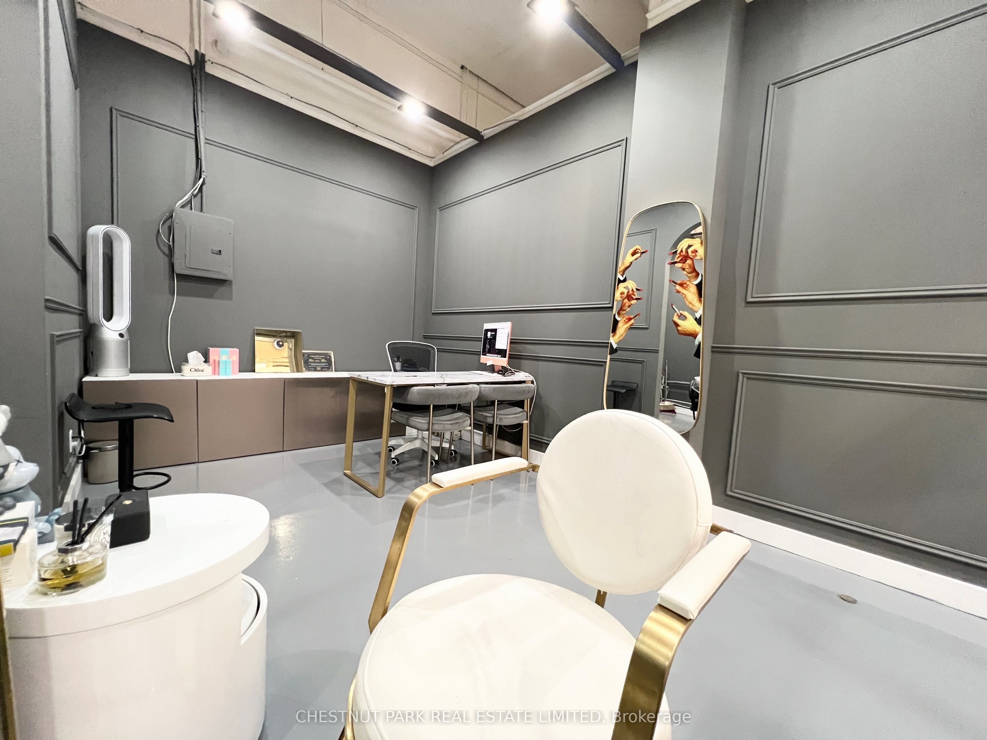 #207 - 7181 Yonge Street Property Photo 14