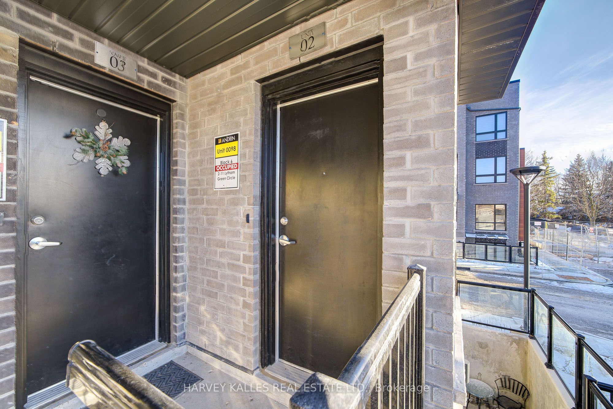 #2 - 11 Lytham Green Circle Property Photo 5