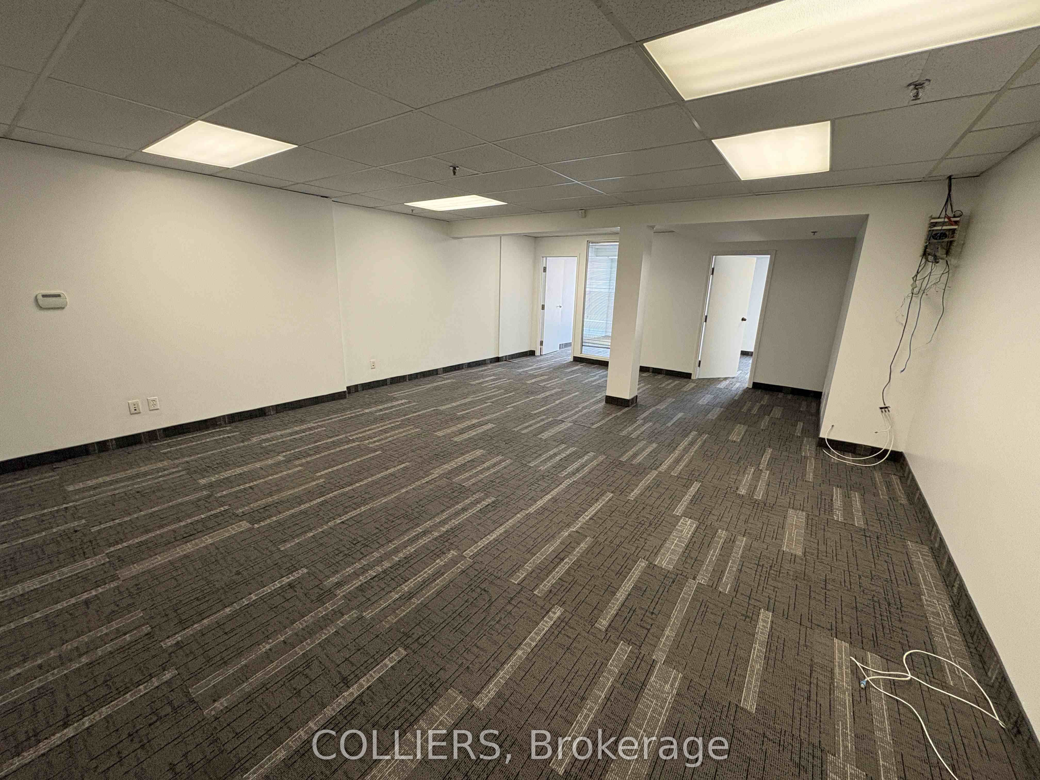 #230 - 7181 Woodbine Avenue Property Photo 4