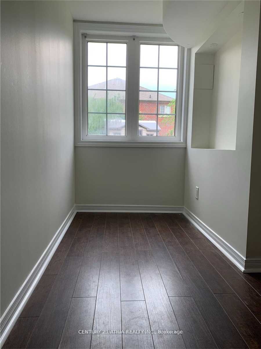 305 Via Romano Boulevard Bsmt Property Photo 4