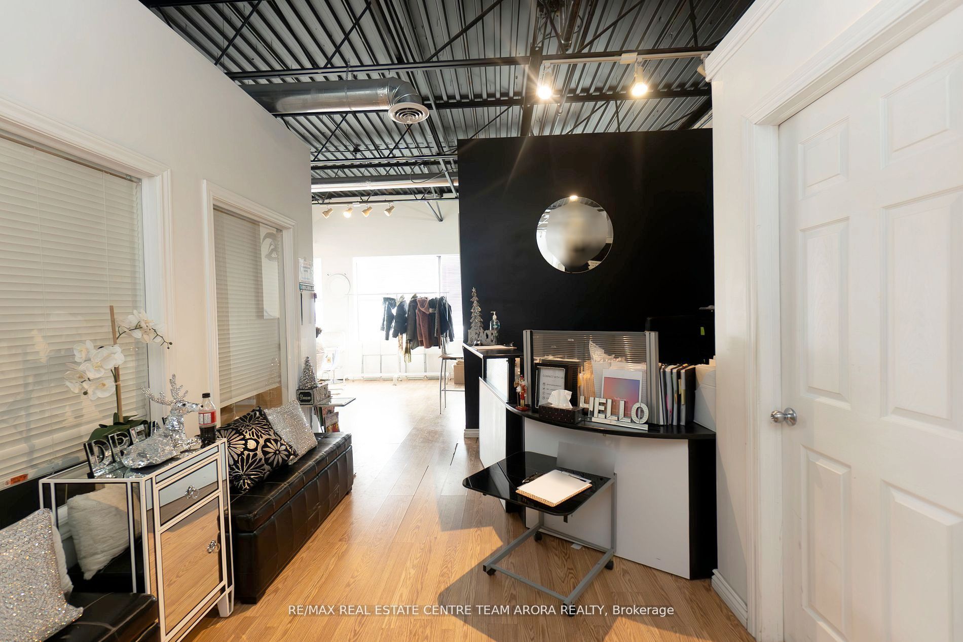 #205 - 90 Winges Road Property Photo 9