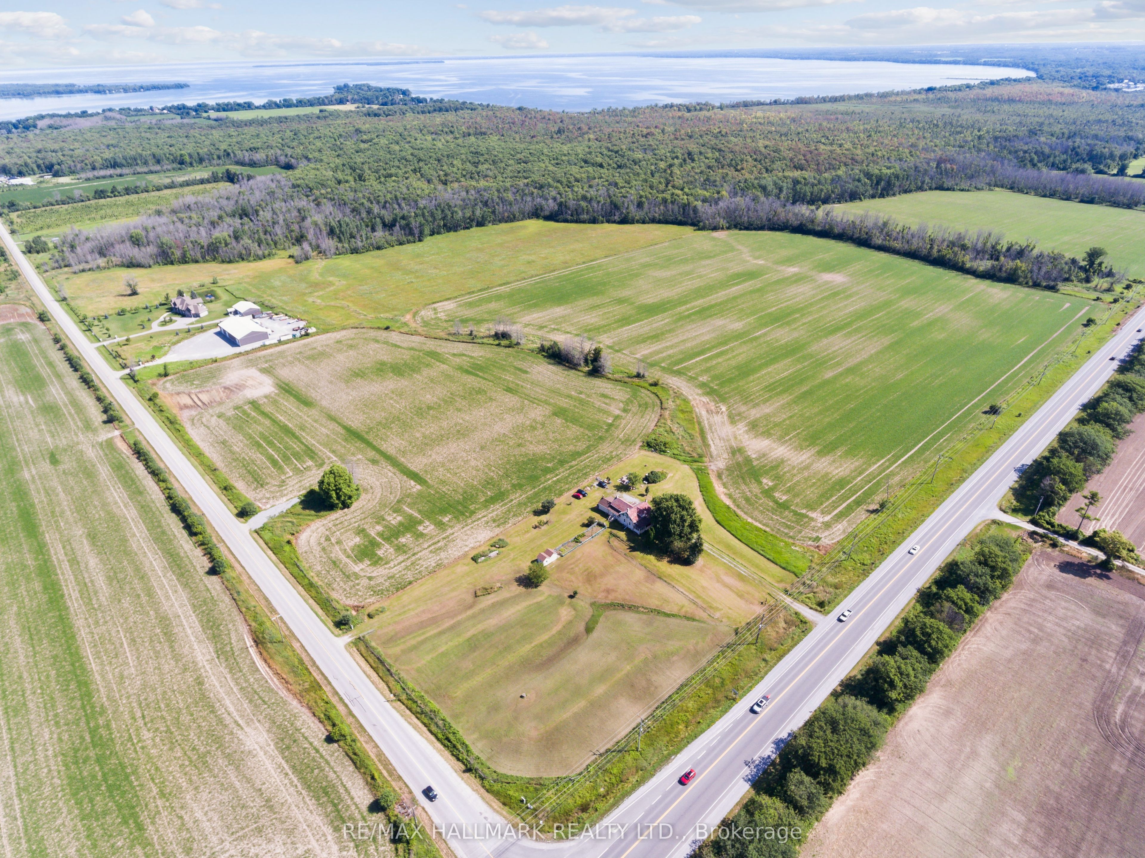29018 Highway 48 Property Photo 2