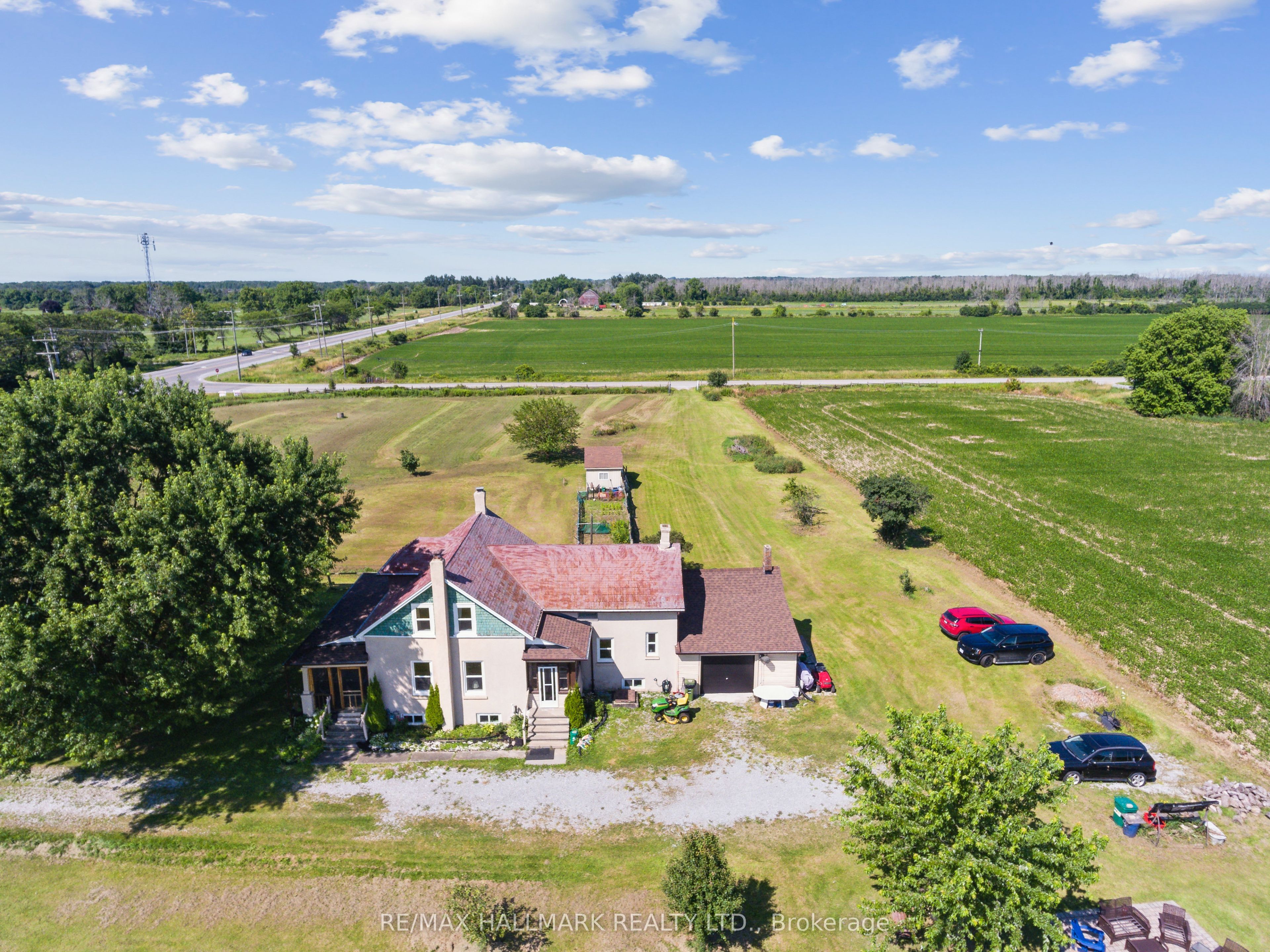 29018 Highway 48 Property Photo 10