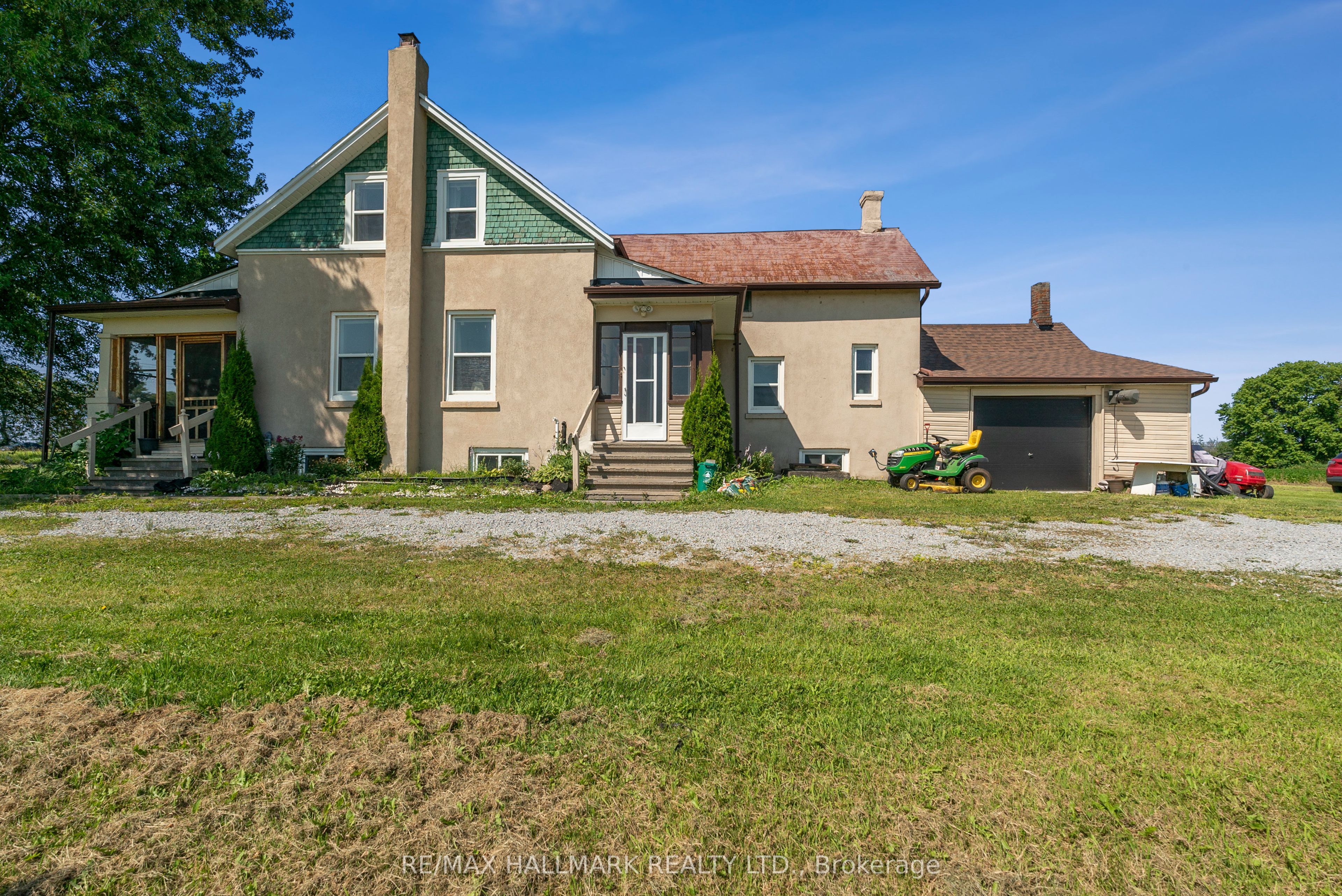29018 Highway 48 Property Photo 12