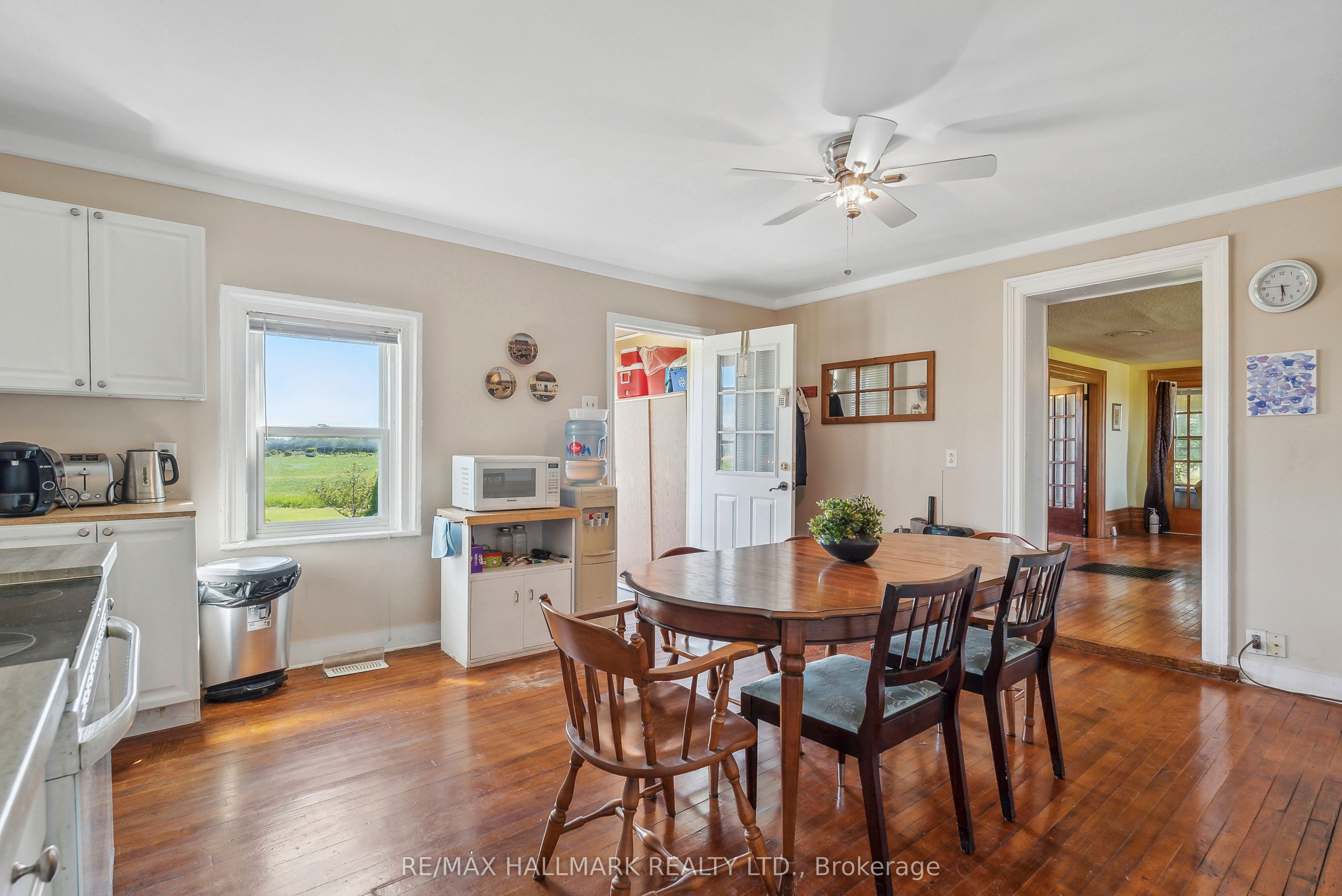 29018 Highway 48 Property Photo 15
