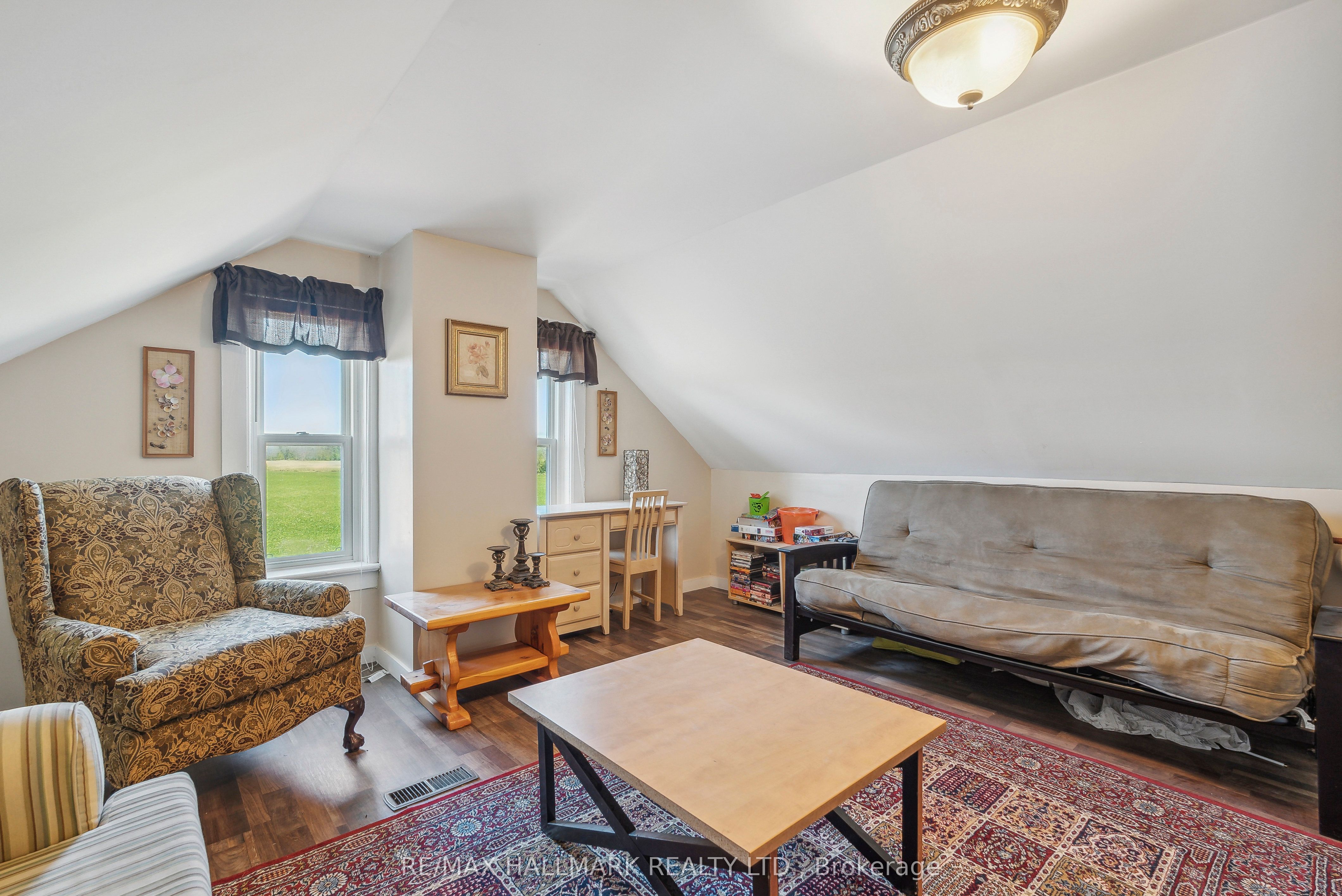29018 Highway 48 Property Photo 27