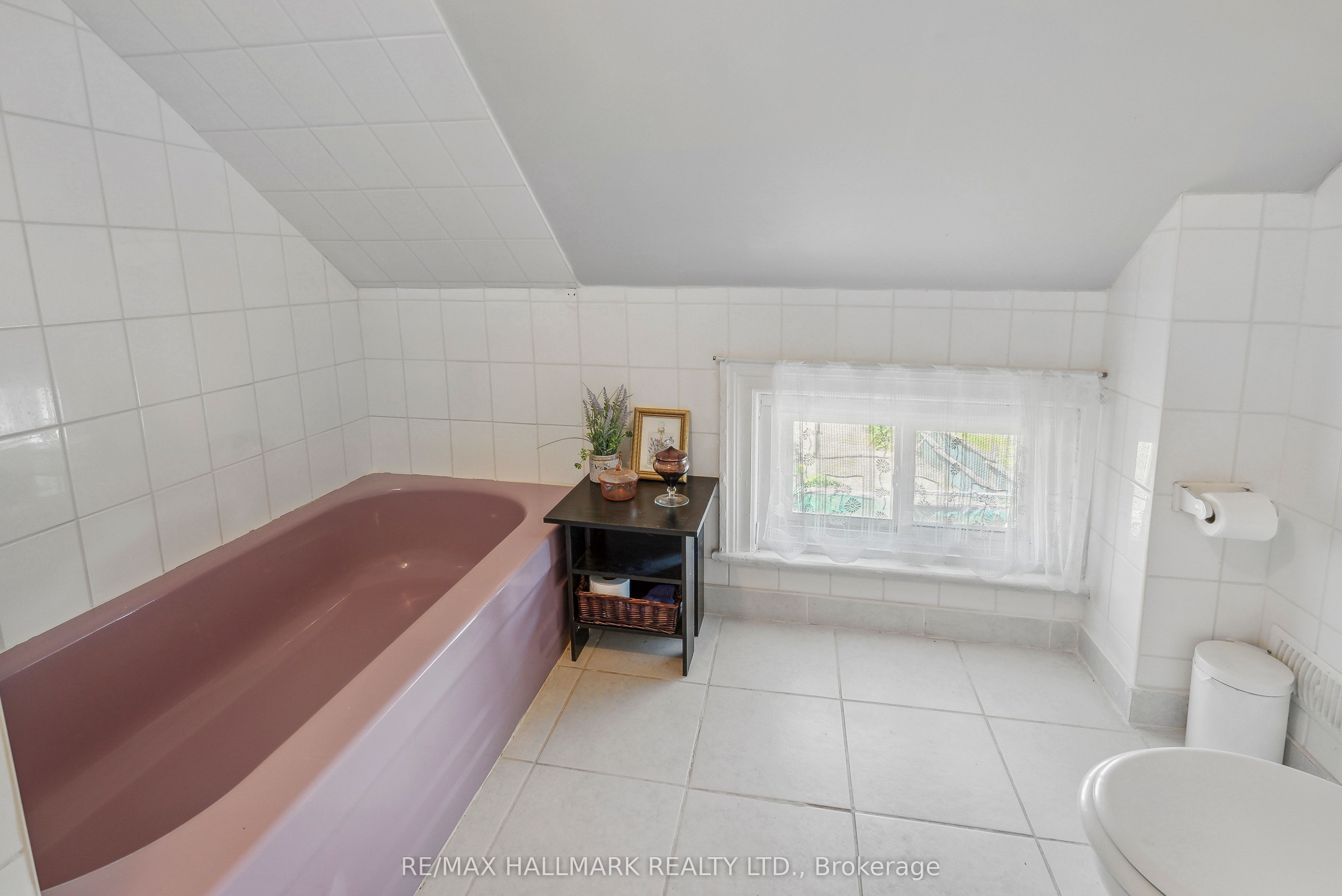 29018 Highway 48 Property Photo 28