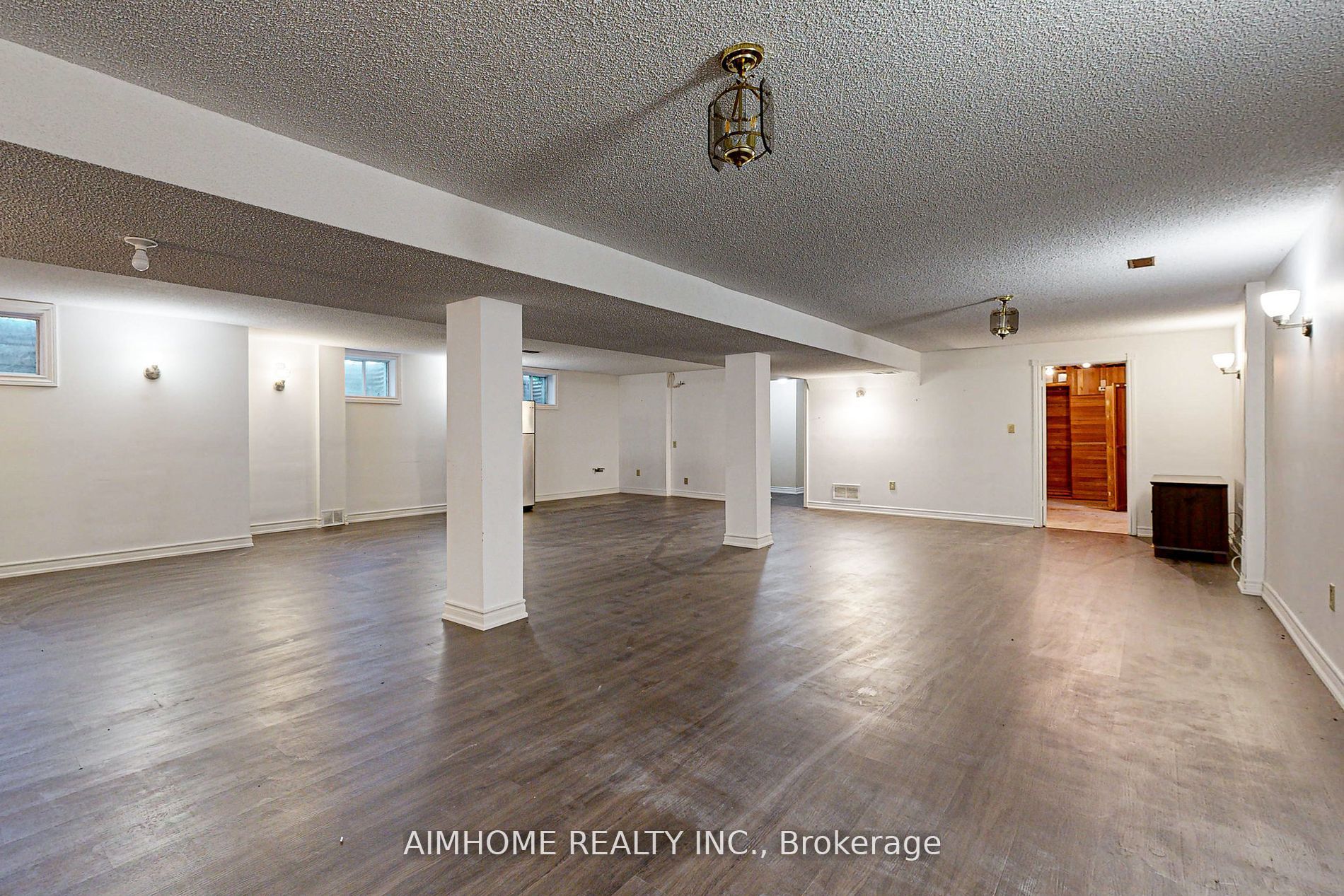 12301 Keele Street Property Photo 5
