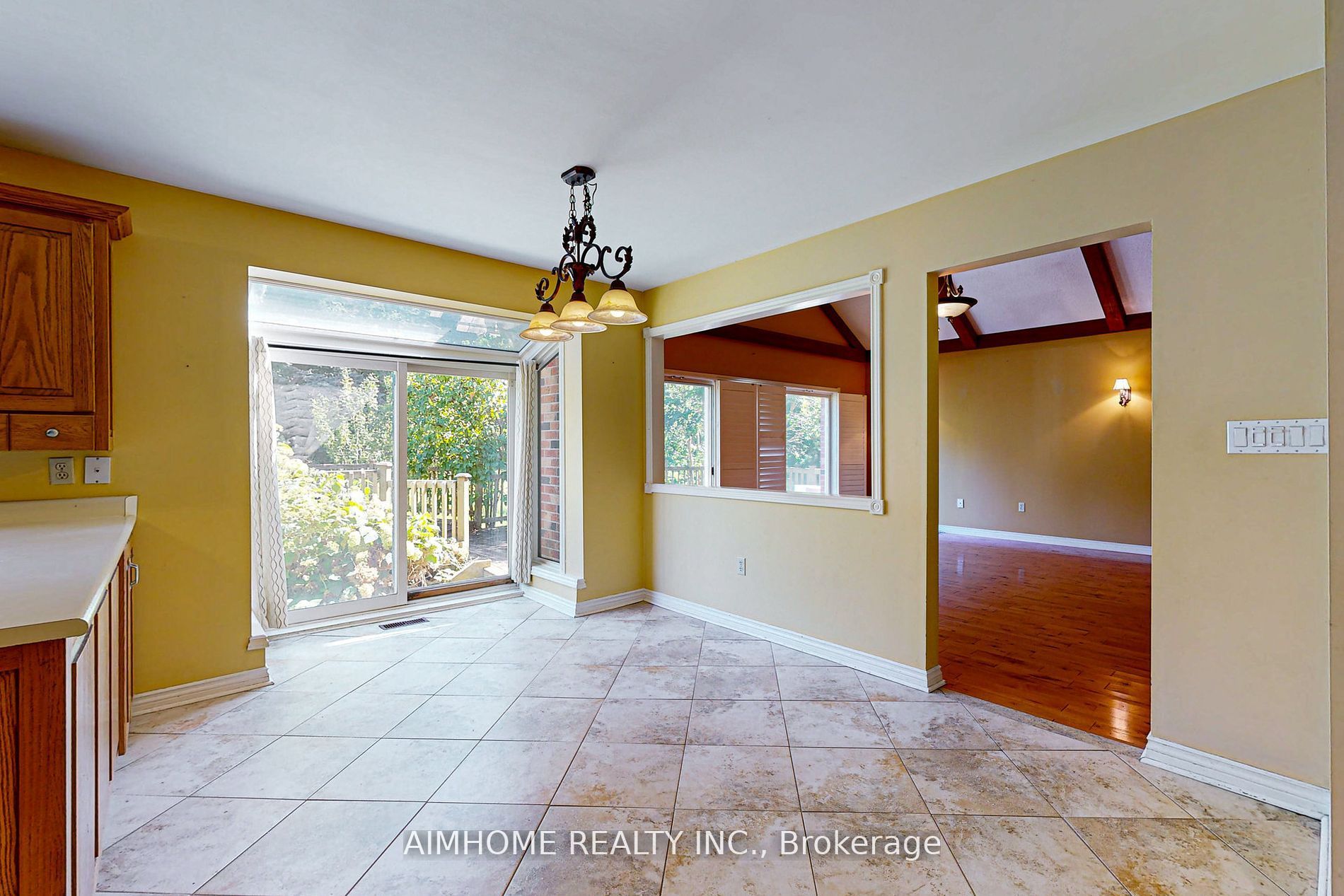 12301 Keele Street Property Photo 8