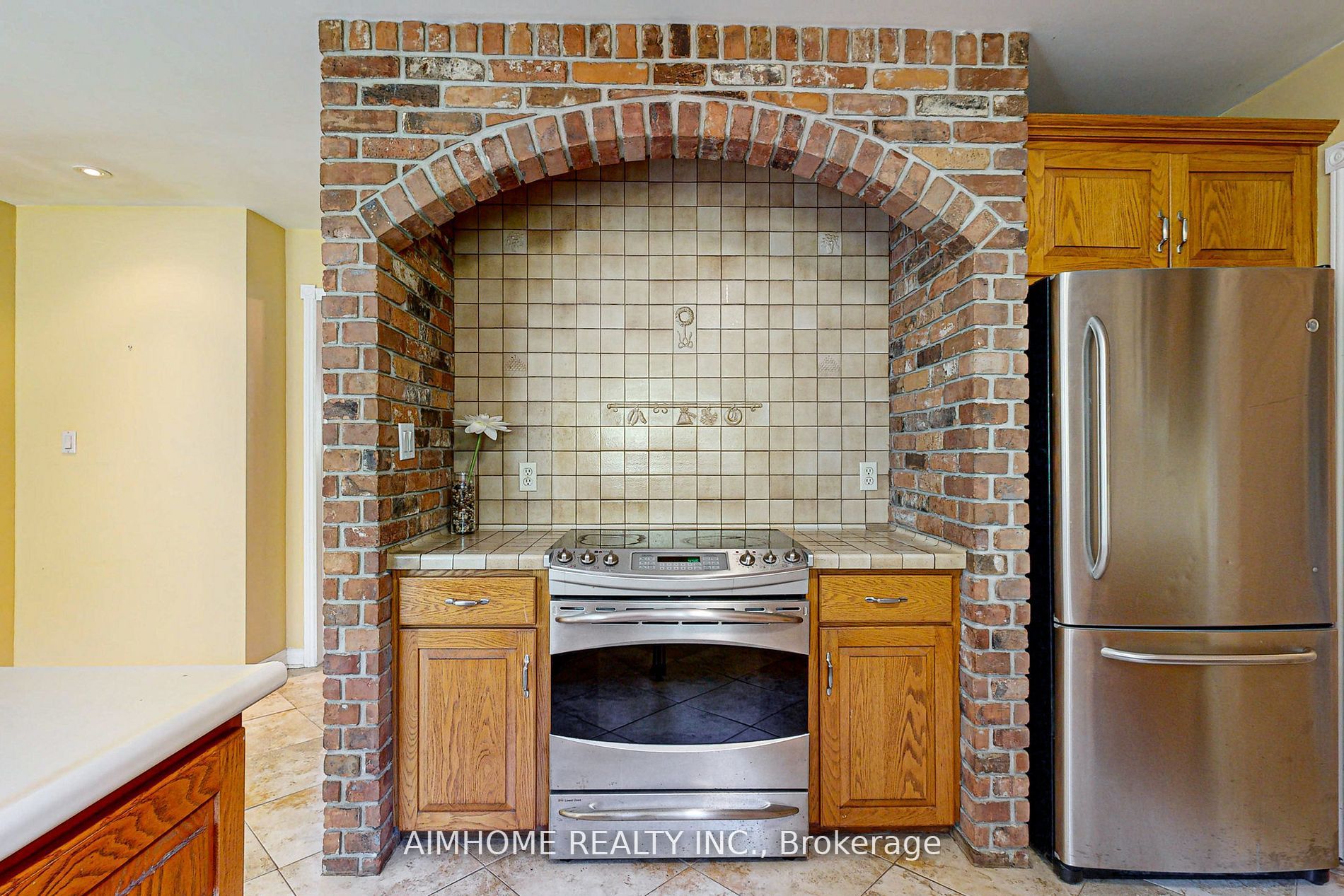 12301 Keele Street Property Photo 10