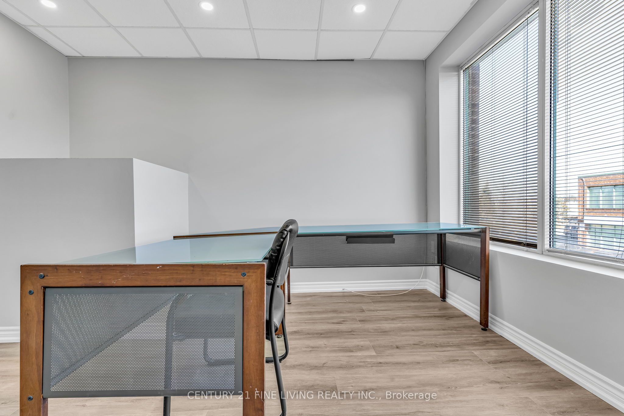 #4 - 201 - 115 Woodstream Boulevard Property Photo 15