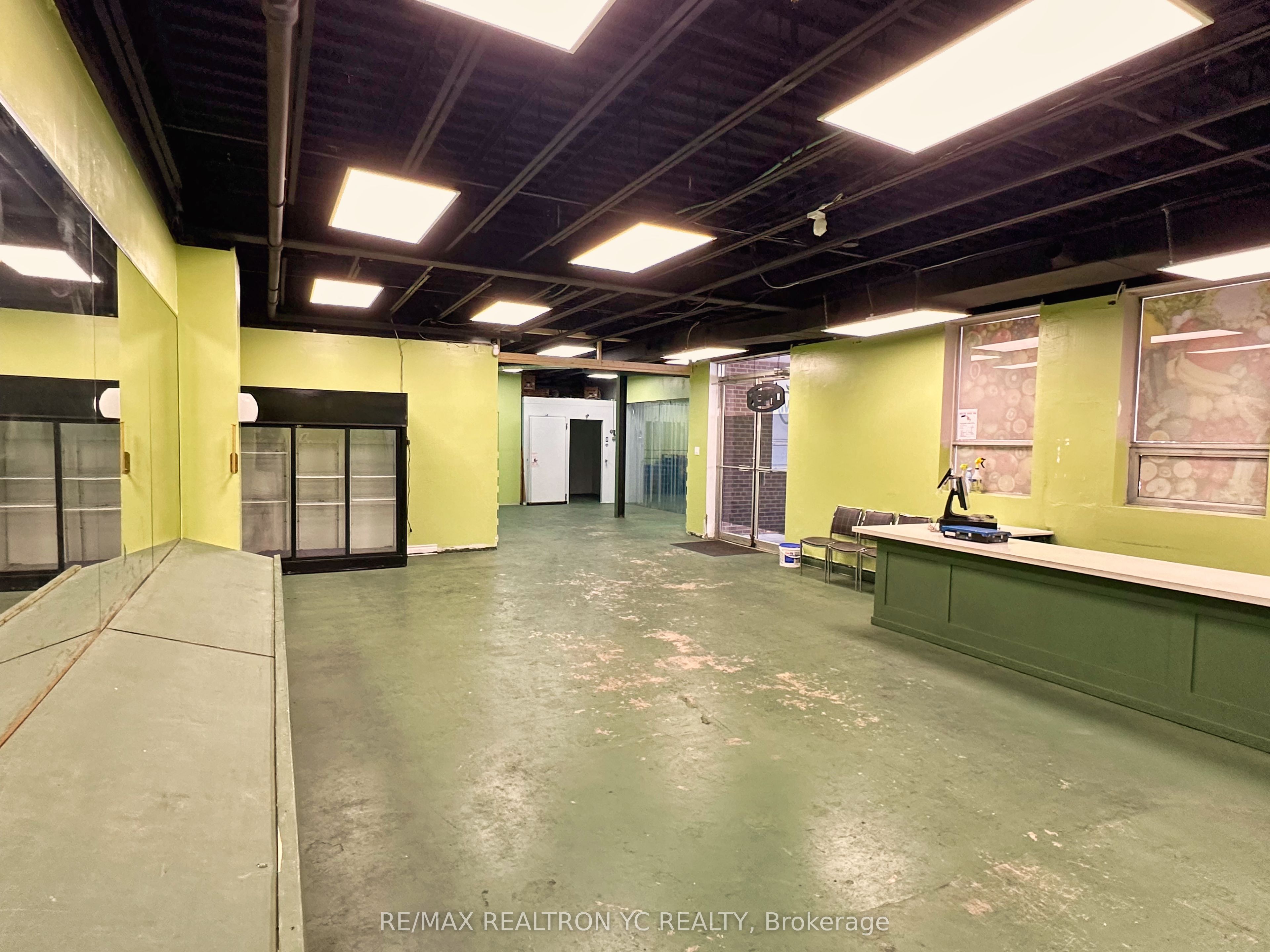 #w Unit - 57 Glen Cameron Road Property Photo 2