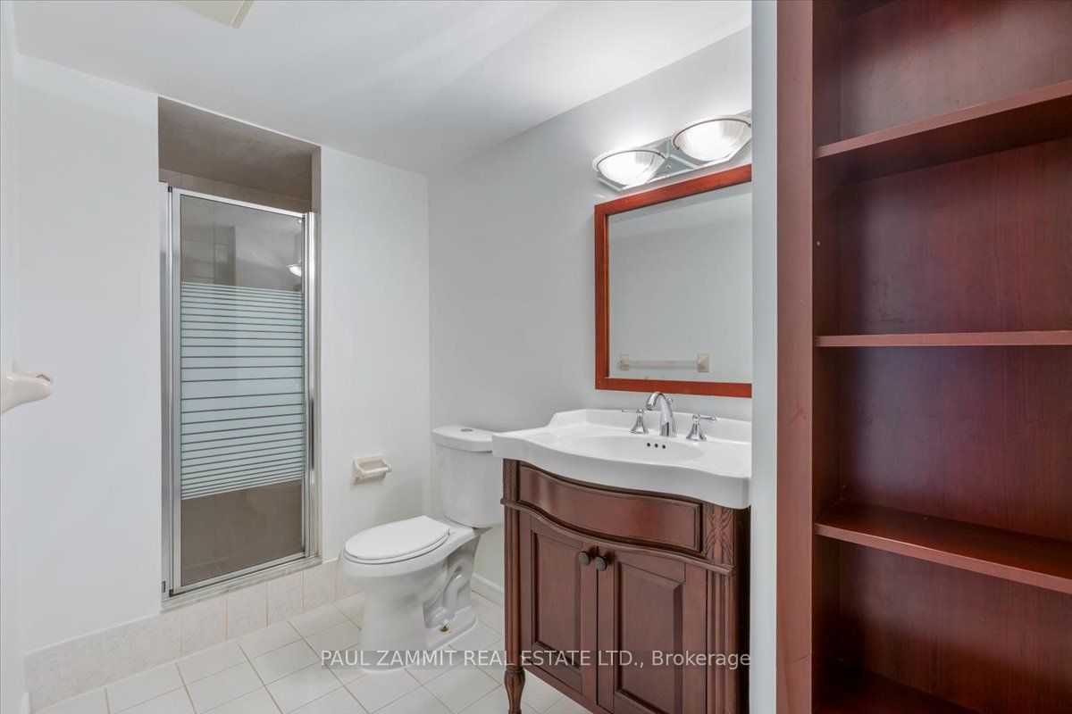 16 Parklawn Crescent Property Photo 34
