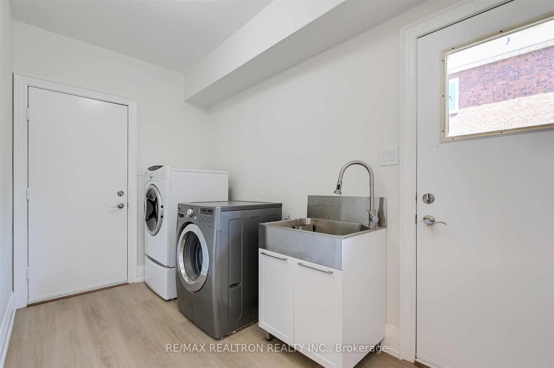 622 Lyman Boulevard Property Photo 17