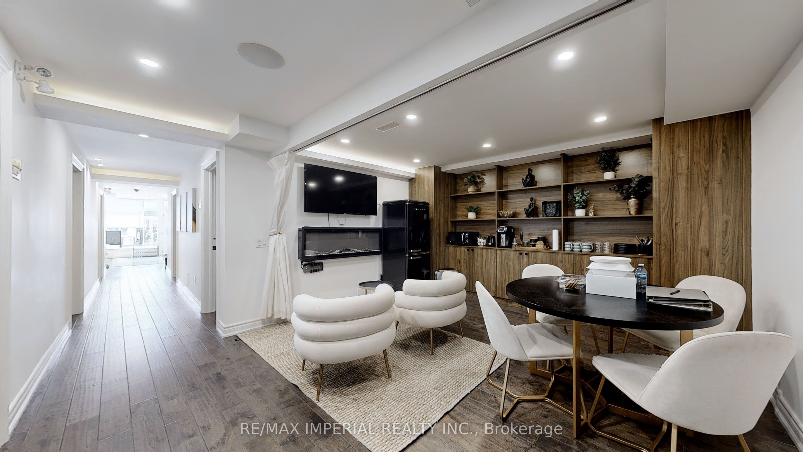 #room1&2 - 156 Main (unionville) Street Property Photo 11