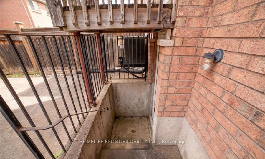 14 Barr Crescent Property Photo 18