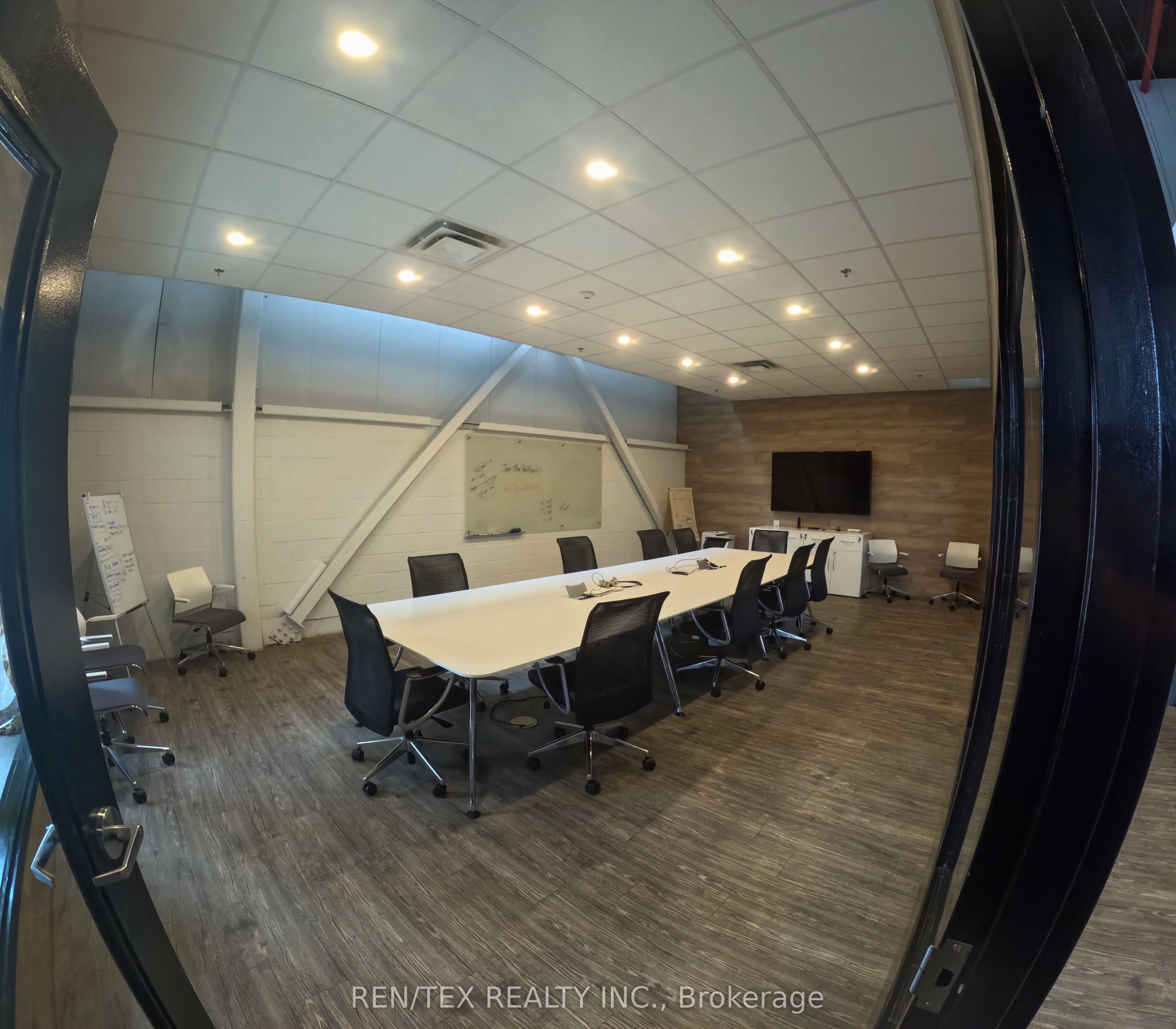 #3 - 402 Mulock Drive Property Photo 6