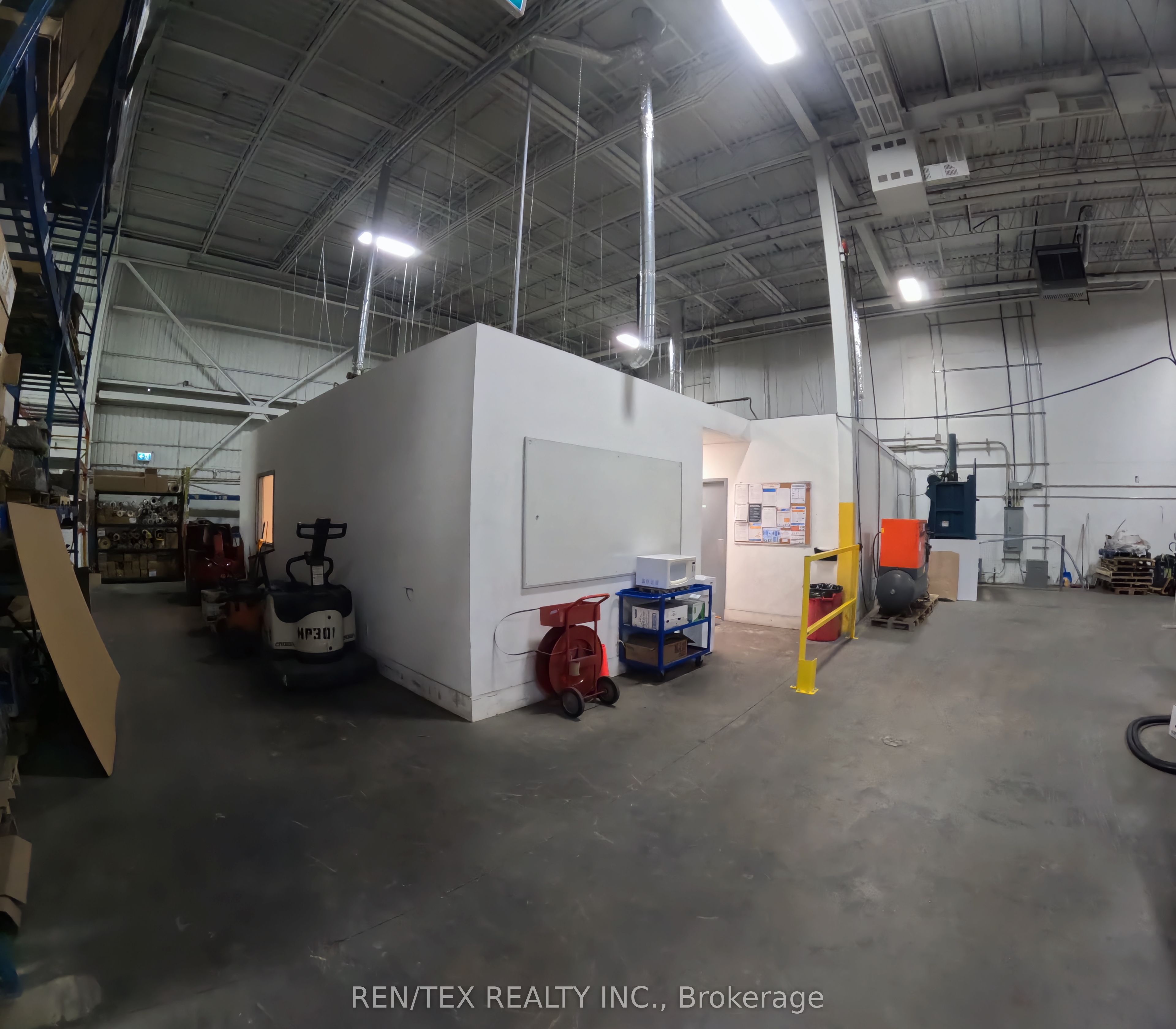 #3 - 402 Mulock Drive Property Photo 24