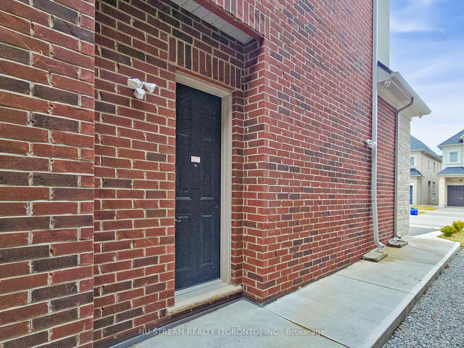 #bsmt - 18 Wellman Drive Property Photo 5