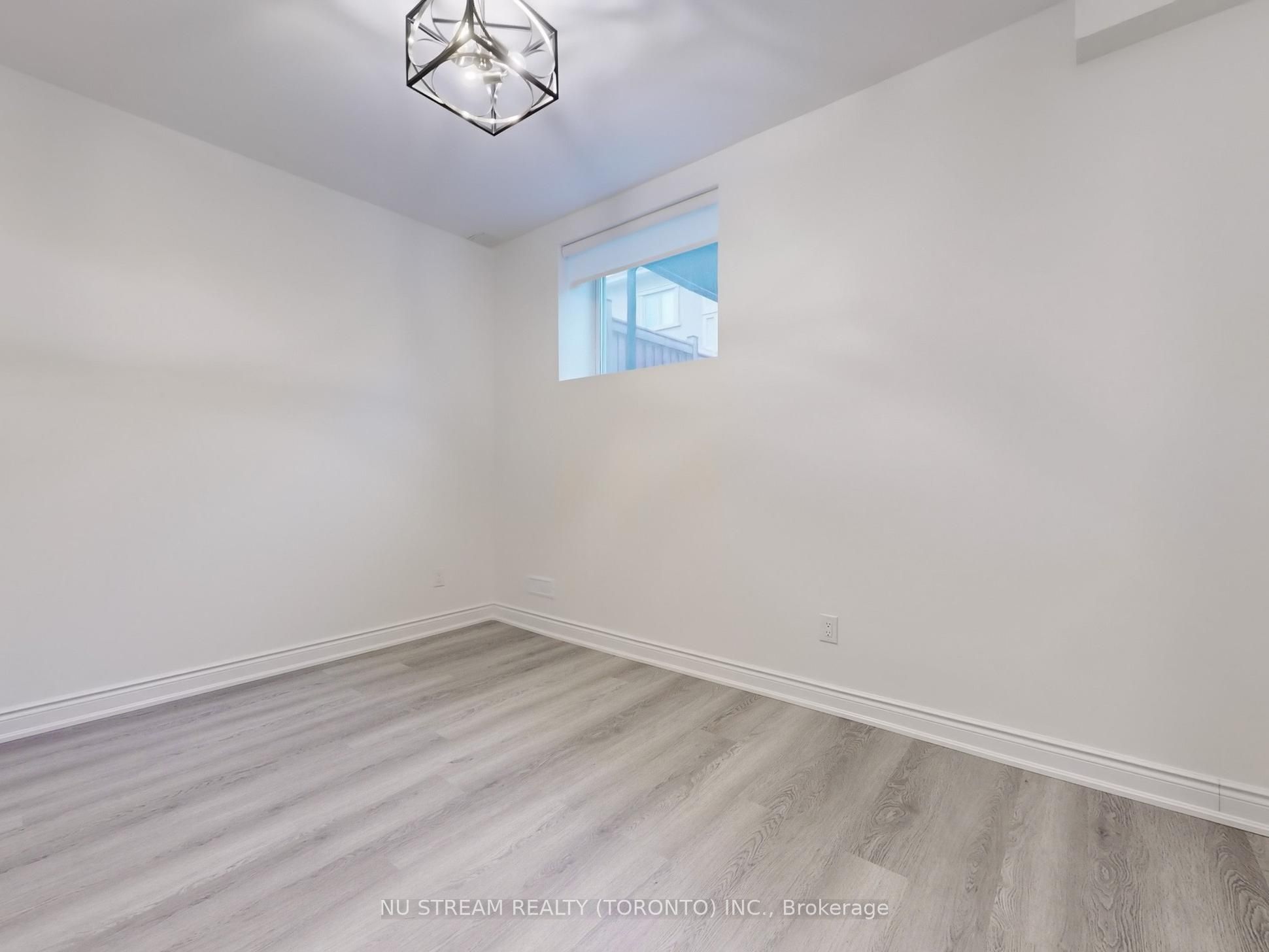 #bsmt - 18 Wellman Drive Property Photo 20