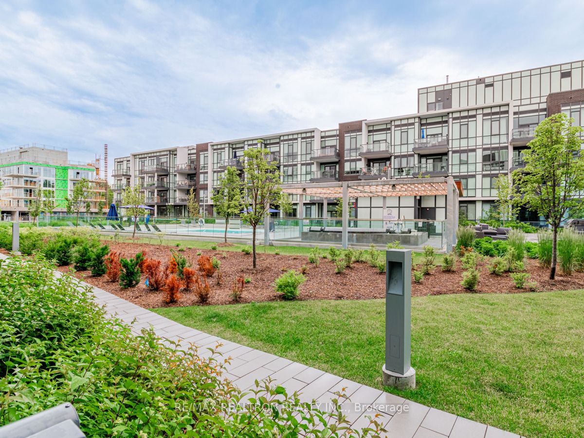 #126 - 415 Sea Ray Avenue Property Photo 1