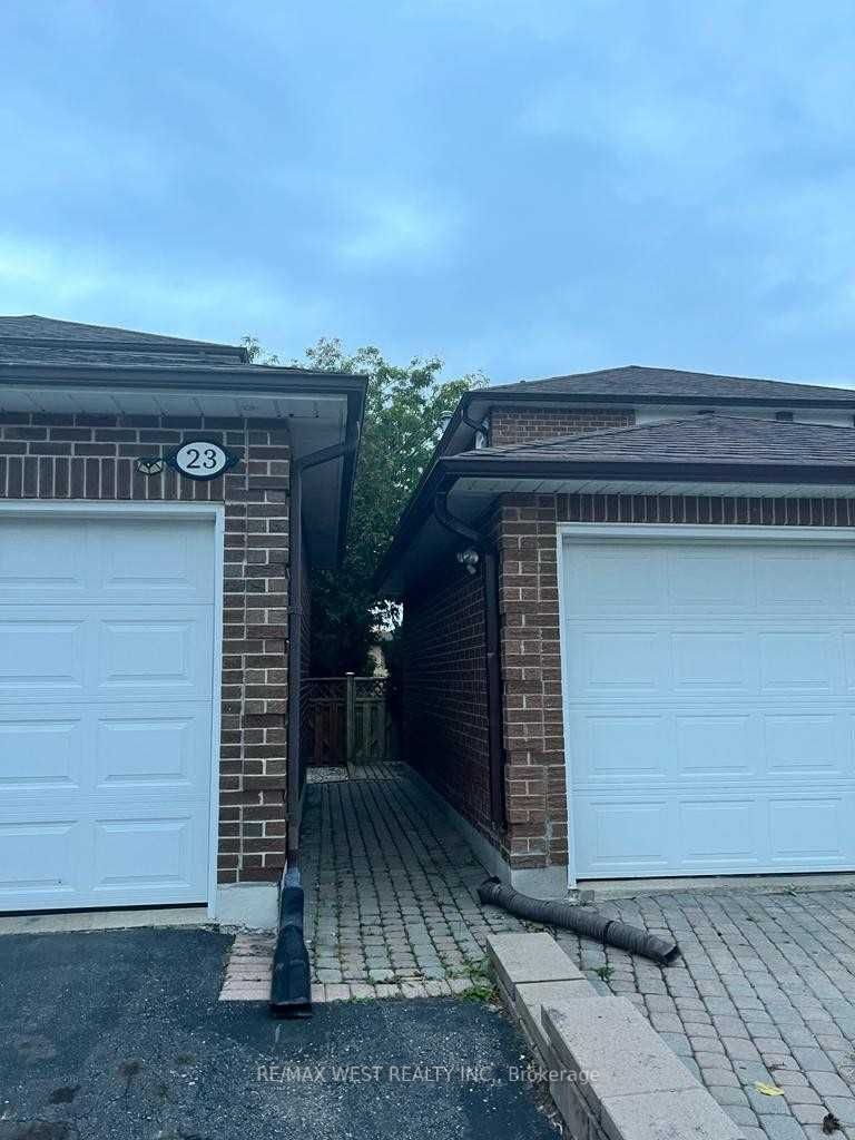 #lower - 23 Gray Crescent Property Photo 27