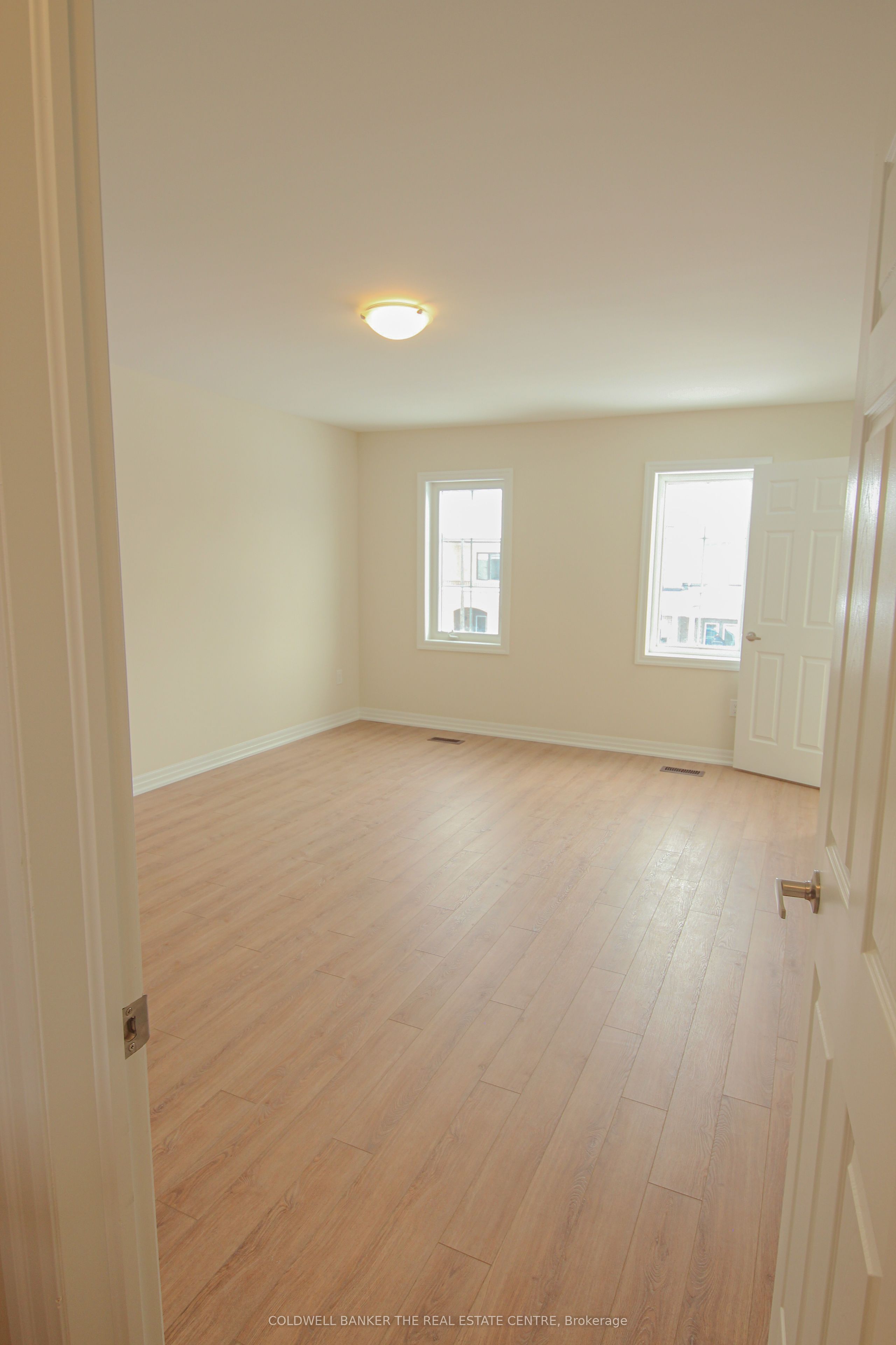 #main - 12 Stennett Drive Property Photo 14