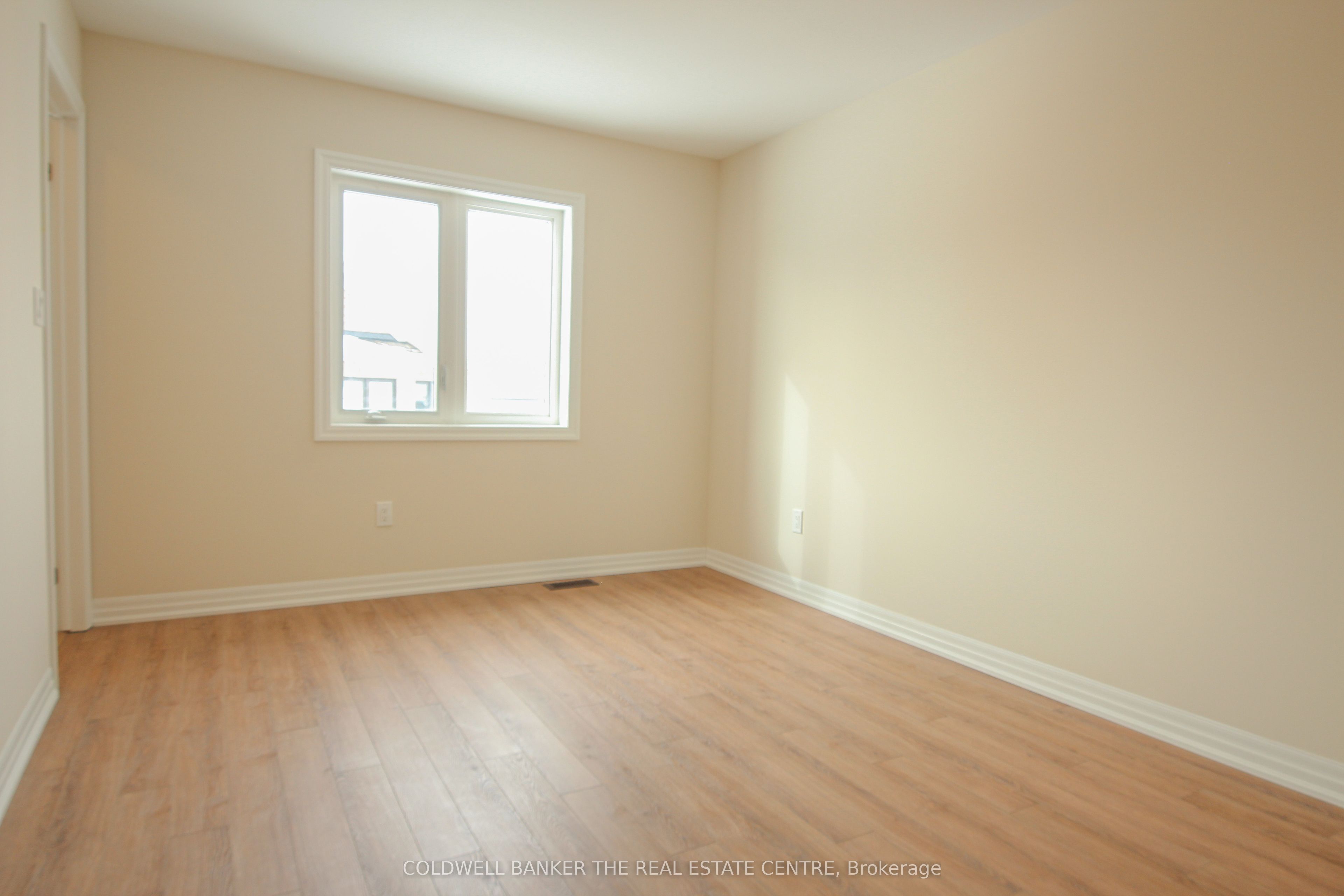 #main - 12 Stennett Drive Property Photo 18