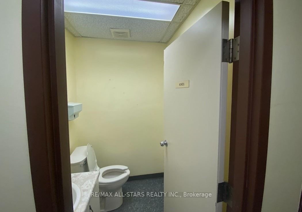 10 Cameron Street Property Photo 20