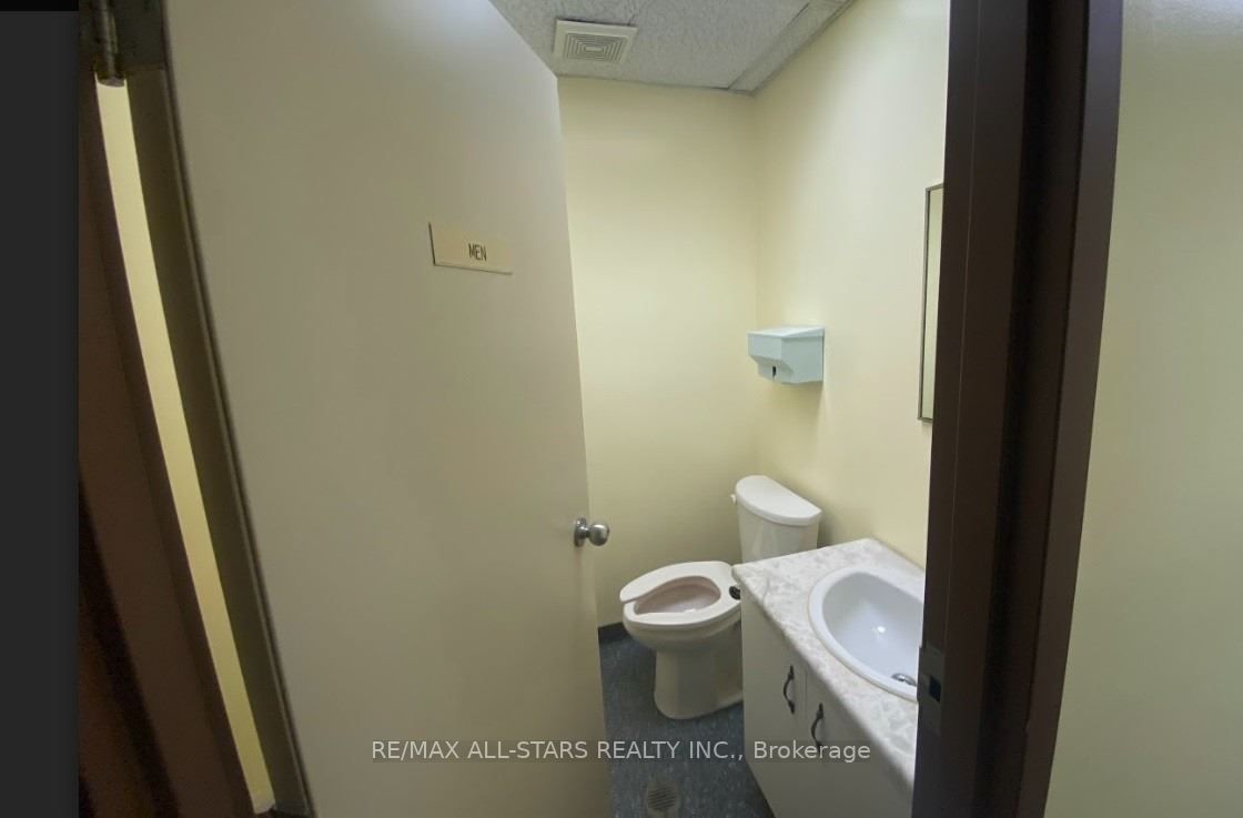 10 Cameron Street Property Photo 21