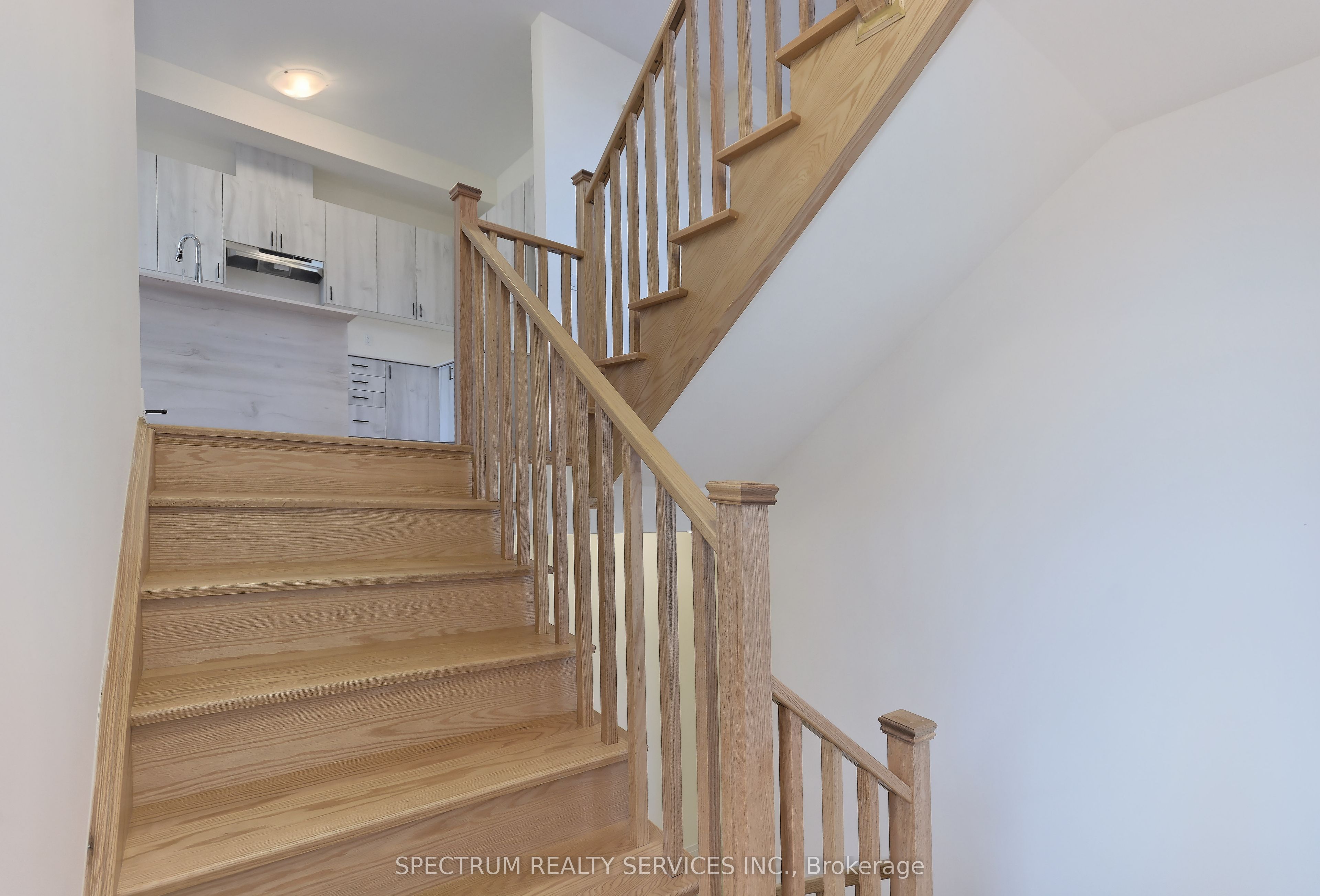 155 De La Roche Drive Property Photo 9