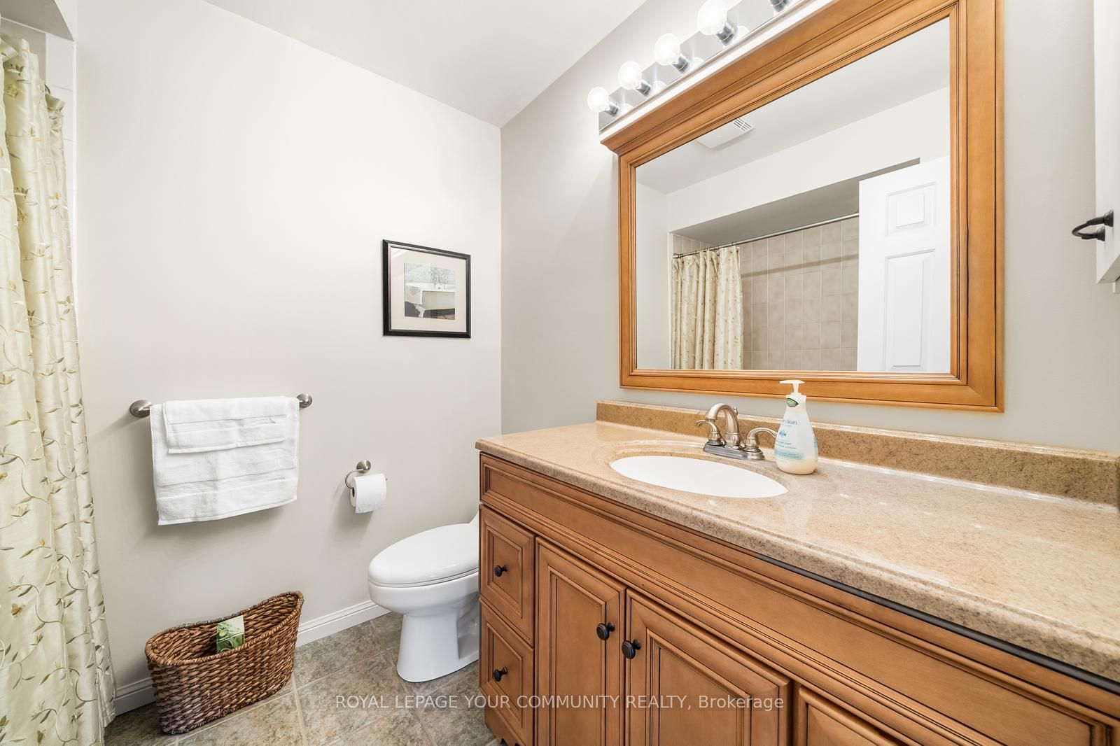 48 Lanewood Drive Property Photo 27