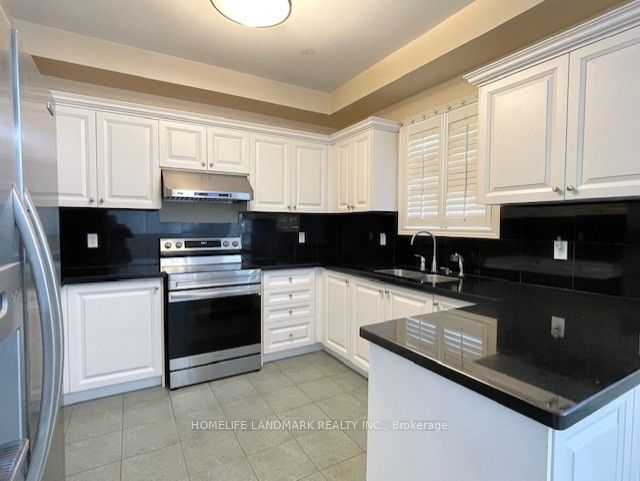 187 Silver Linden Drive Property Photo 8