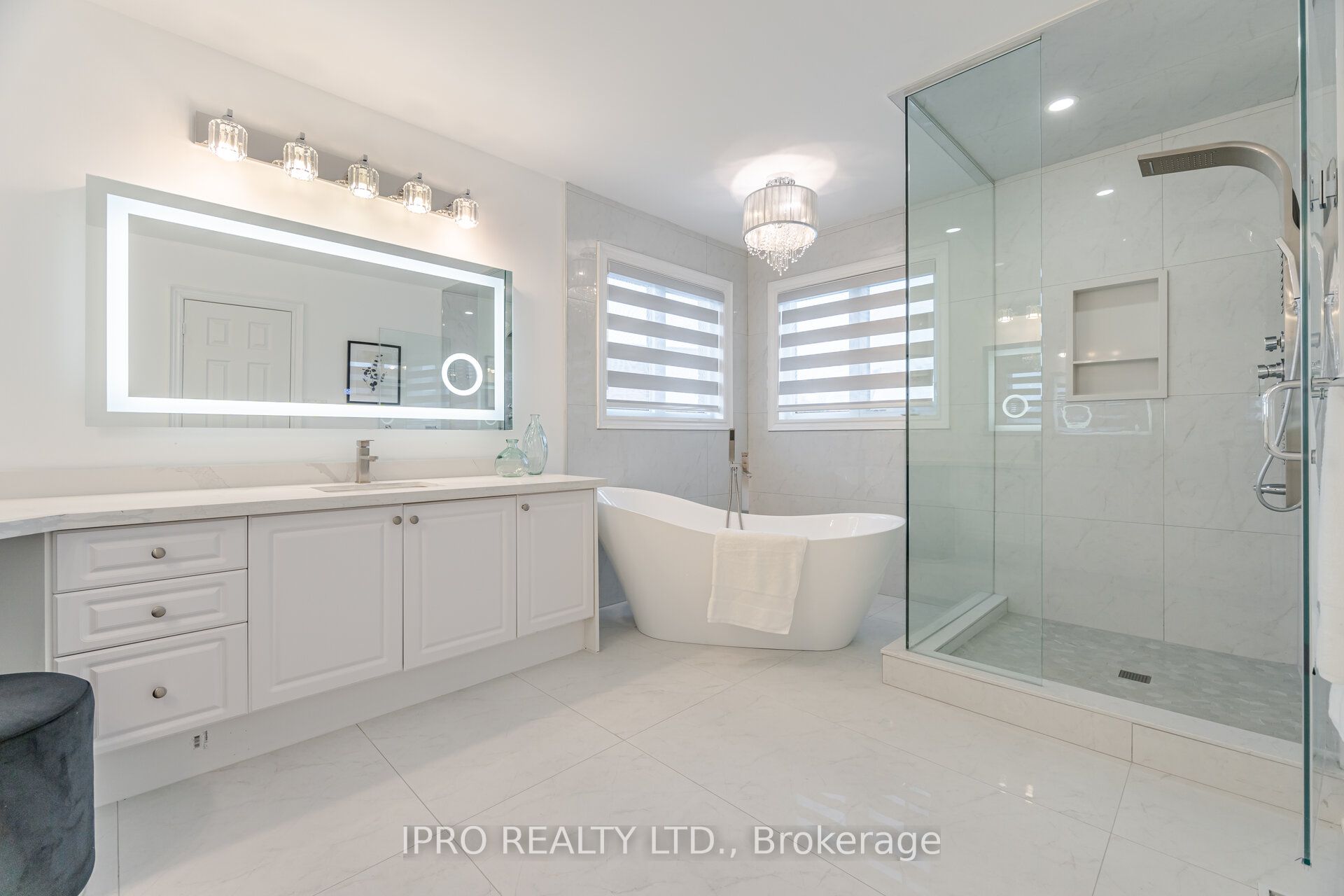 426 Maria Antonia Road Property Photo 25