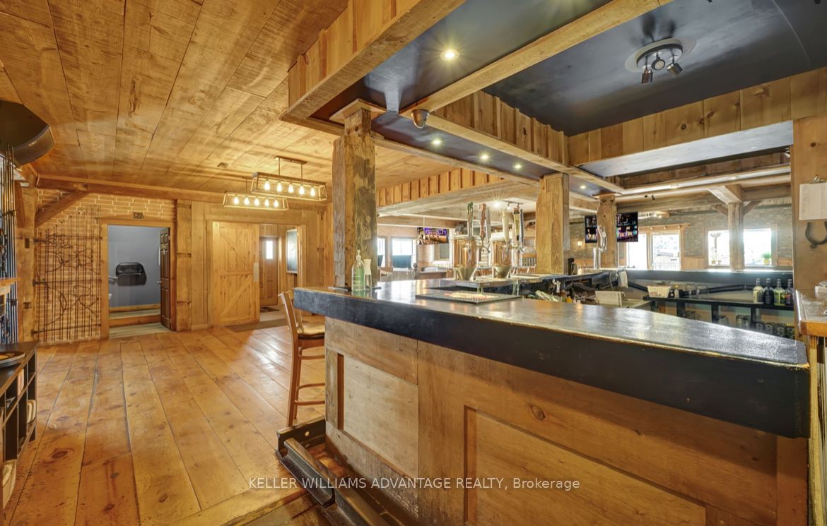 1812 Simcoe County Rd 27 Property Photo 9