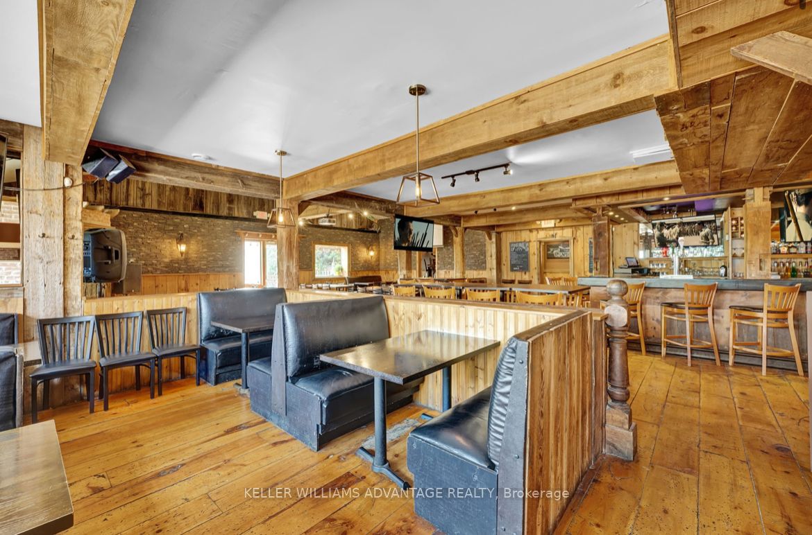 1812 Simcoe County Rd 27 Property Photo 15