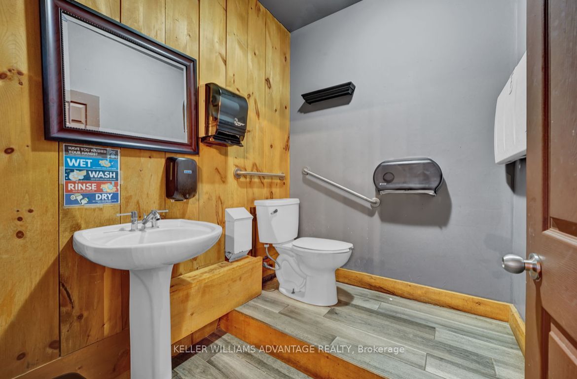 1812 Simcoe County Rd 27 Property Photo 20