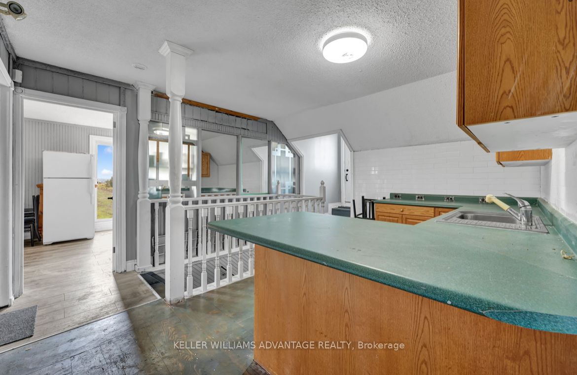 1812 Simcoe County Rd 27 Property Photo 21