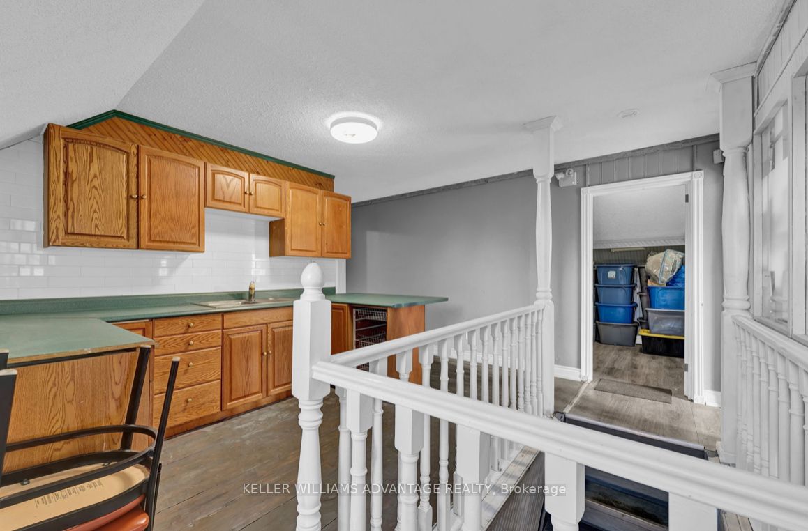 1812 Simcoe County Rd 27 Property Photo 22