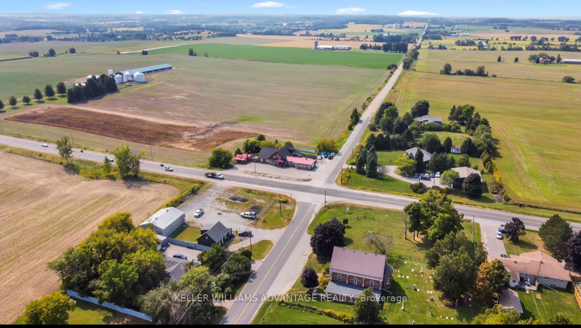 1812 Simcoe County Rd 27 Property Photo 39