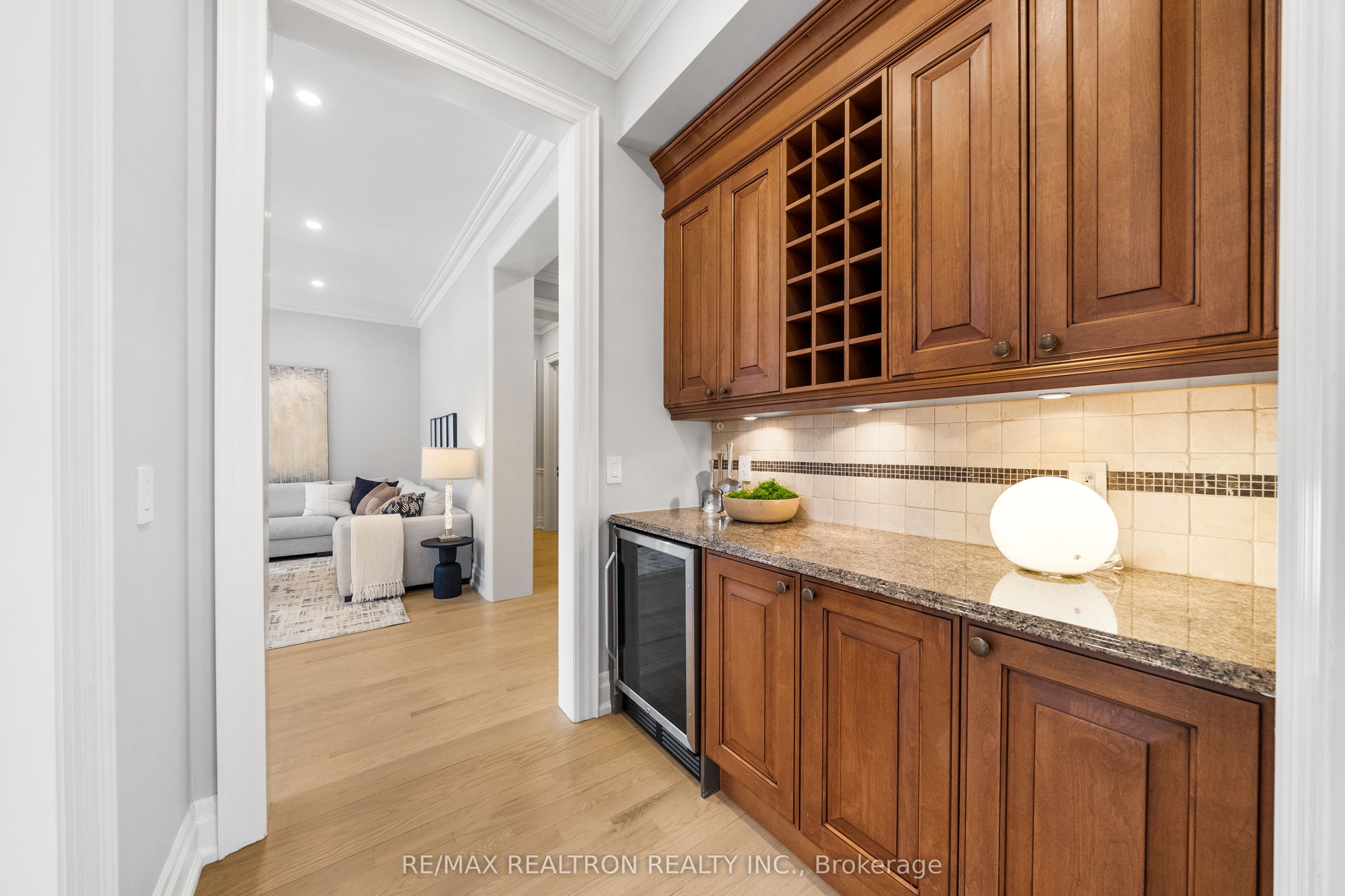 100 Angus Glen Boulevard Property Photo 16