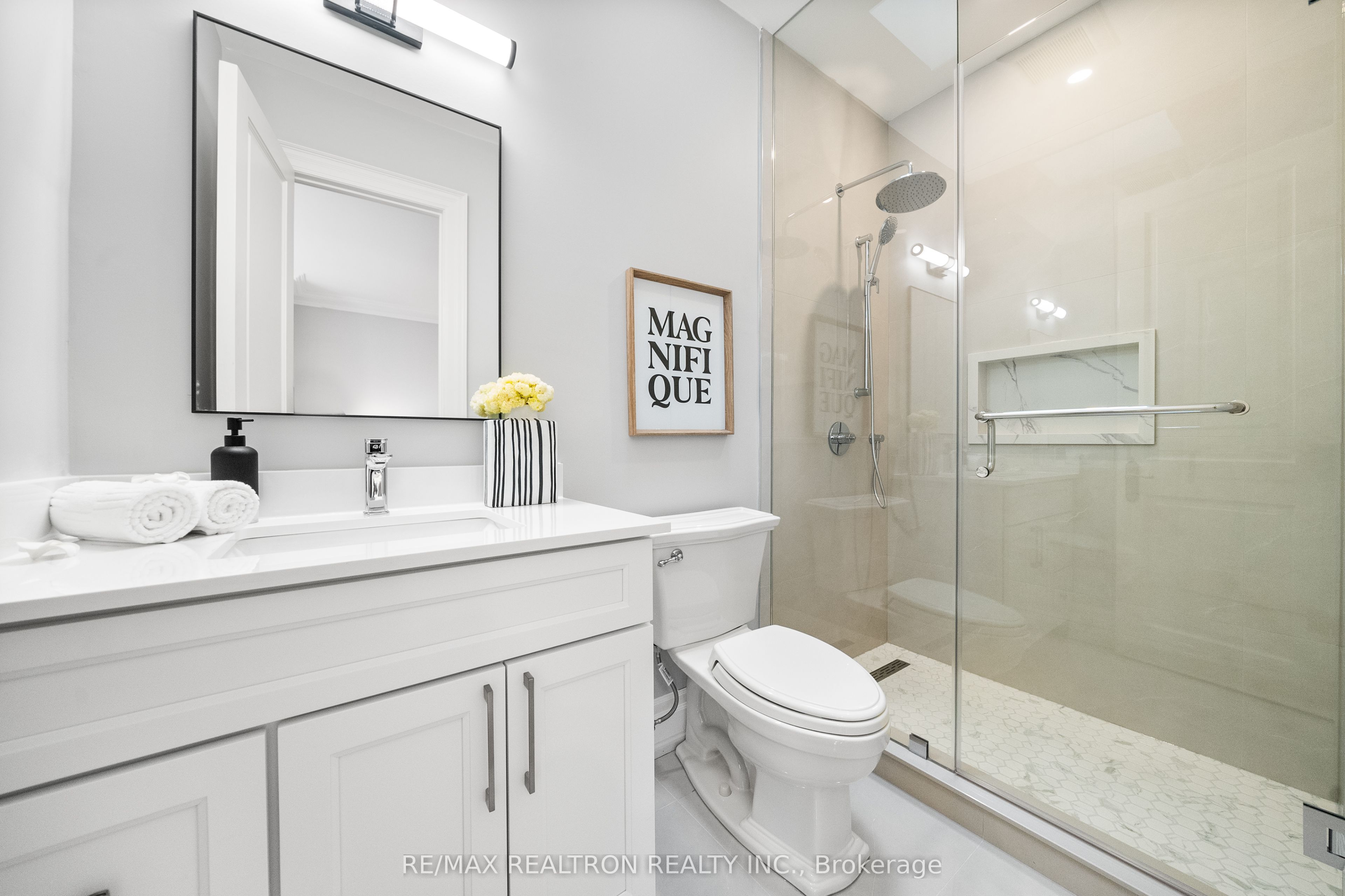 100 Angus Glen Boulevard Property Photo 32