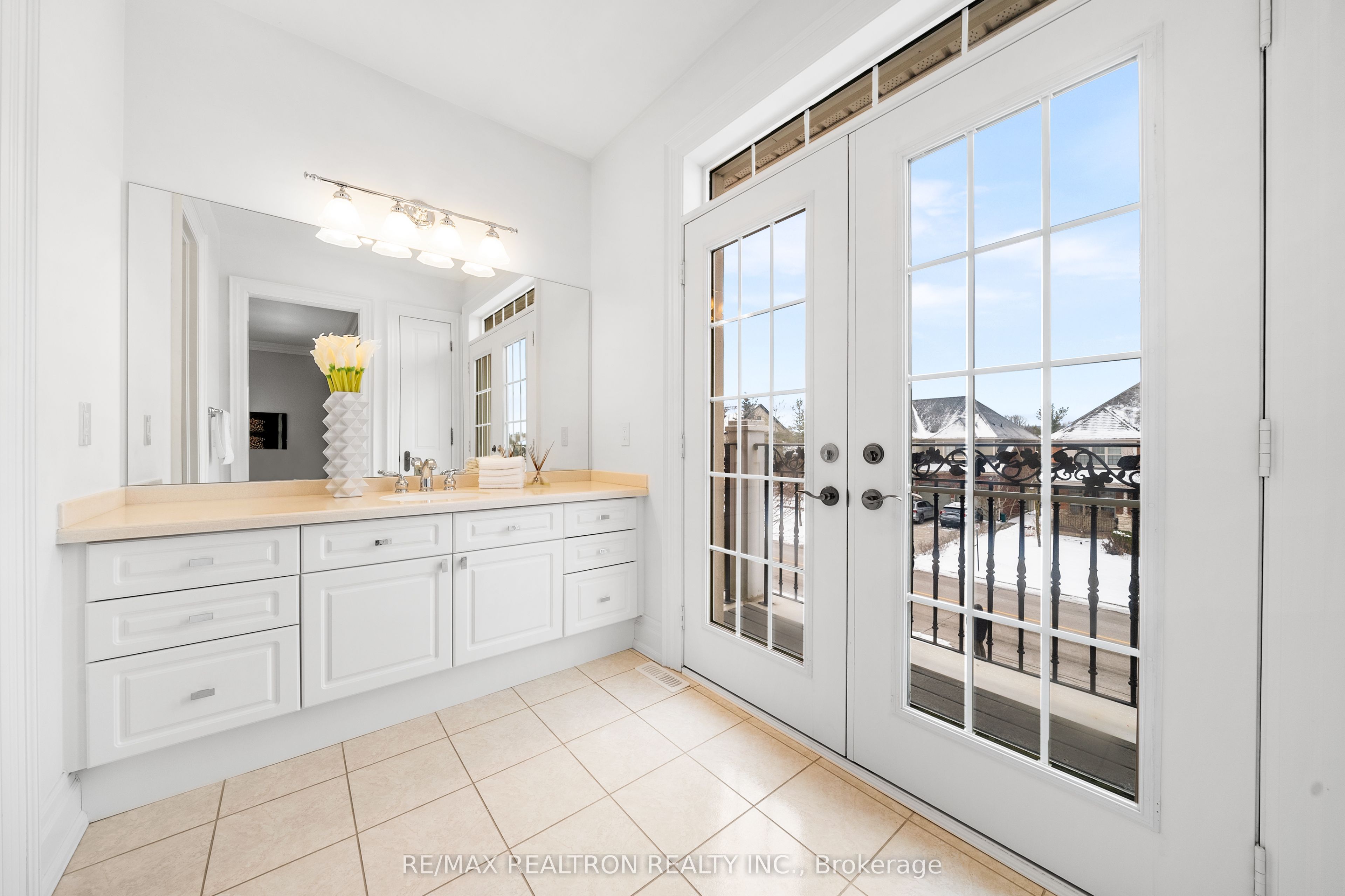 100 Angus Glen Boulevard Property Photo 34