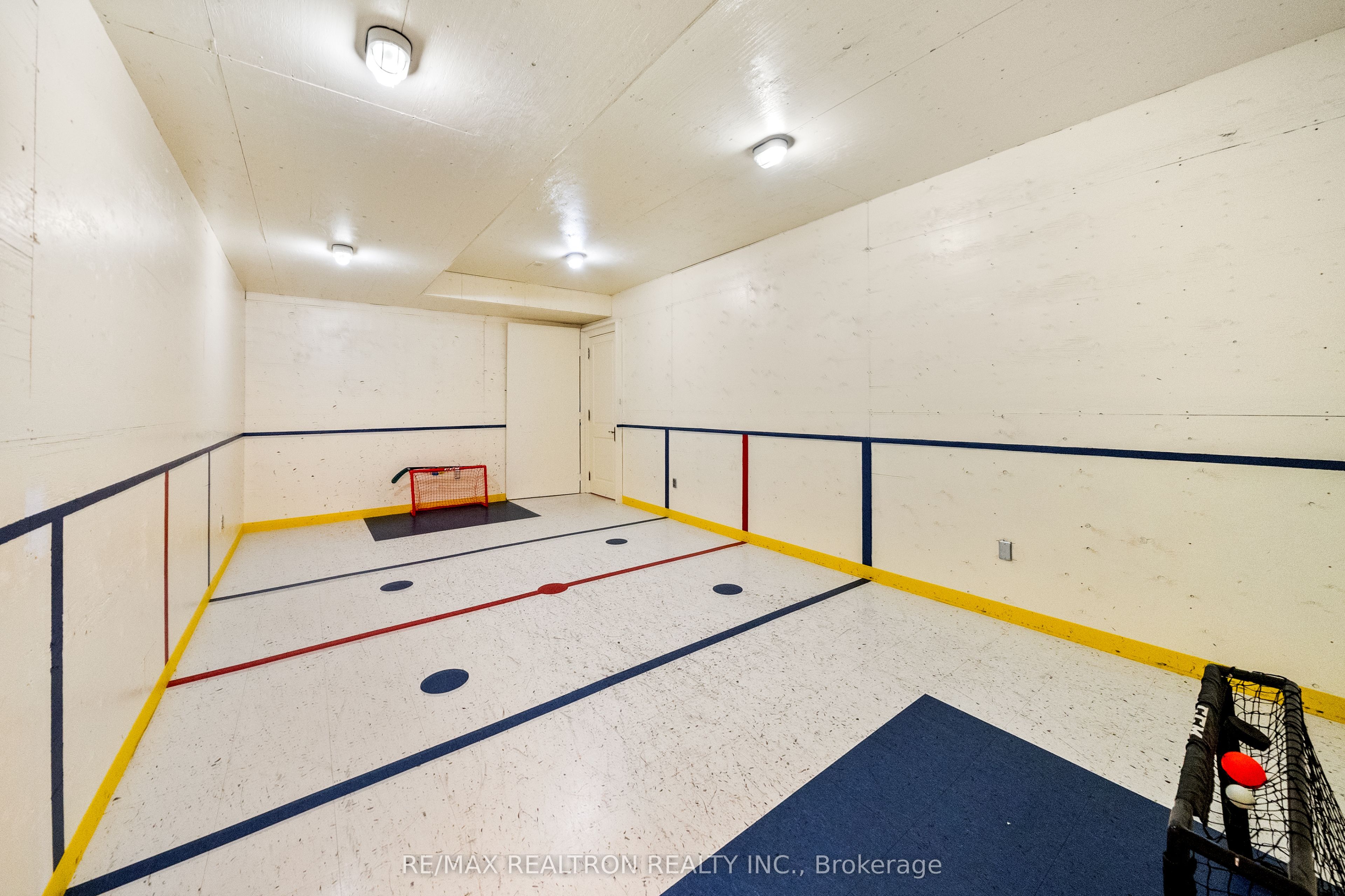 100 Angus Glen Boulevard Property Photo 37