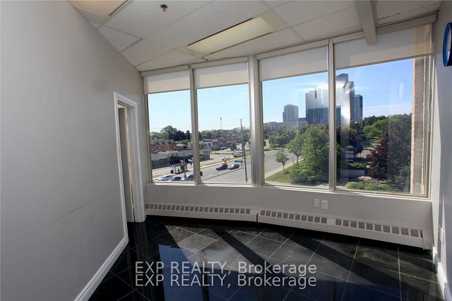 #304-305 - 7368 Yonge Street Property Photo 6