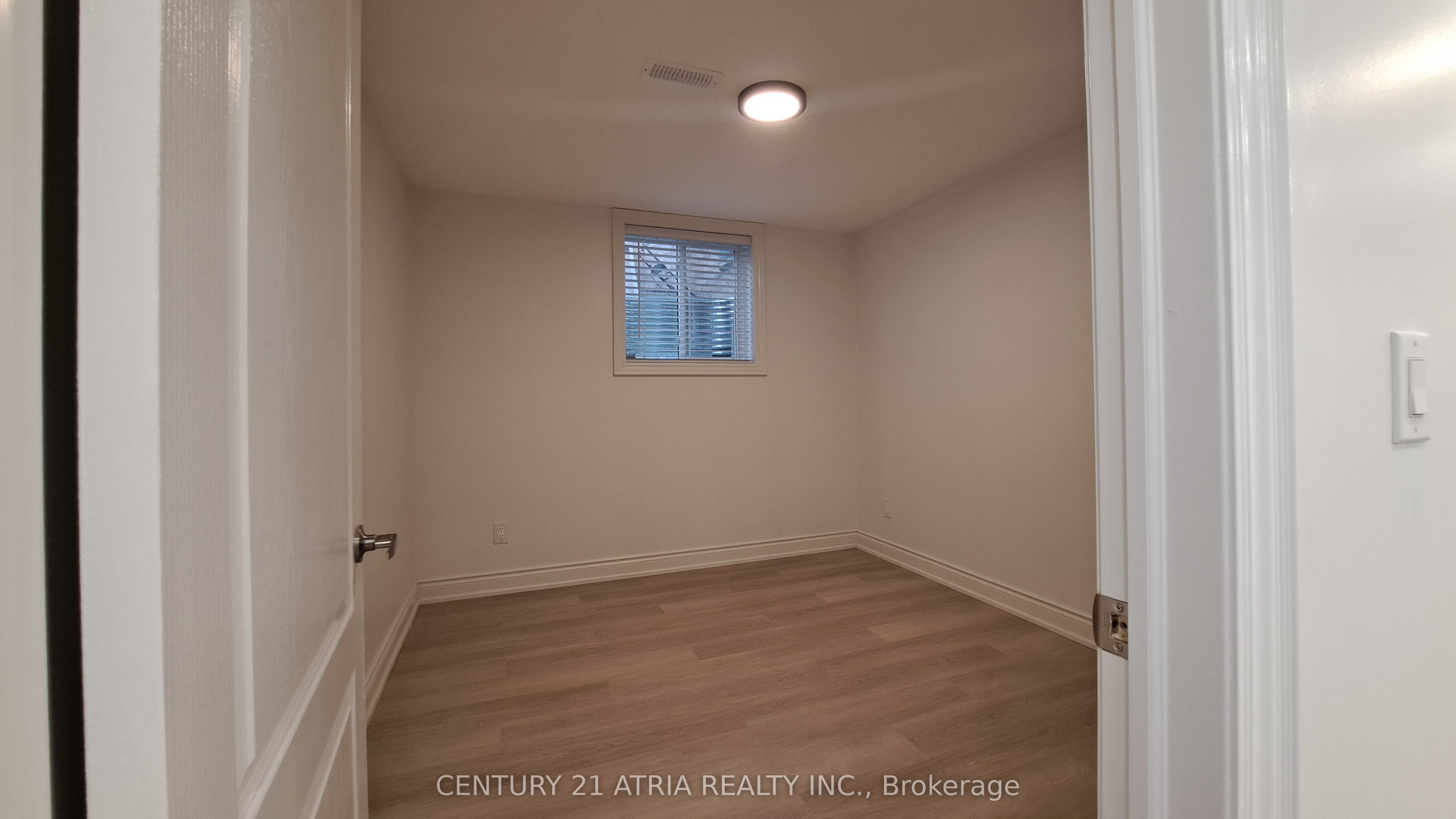 #bsmt - 116 Conover Avenue Property Photo 8