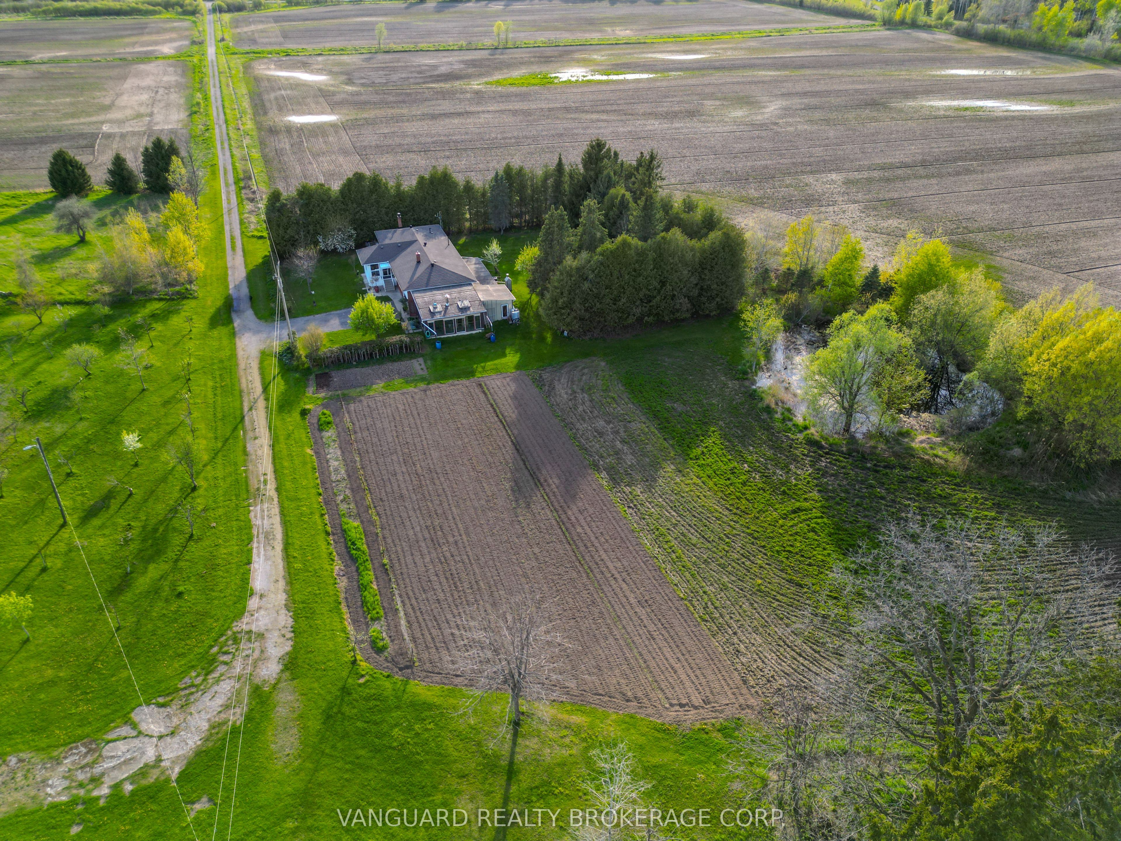 3269 Concession 7 Road Property Photo 32